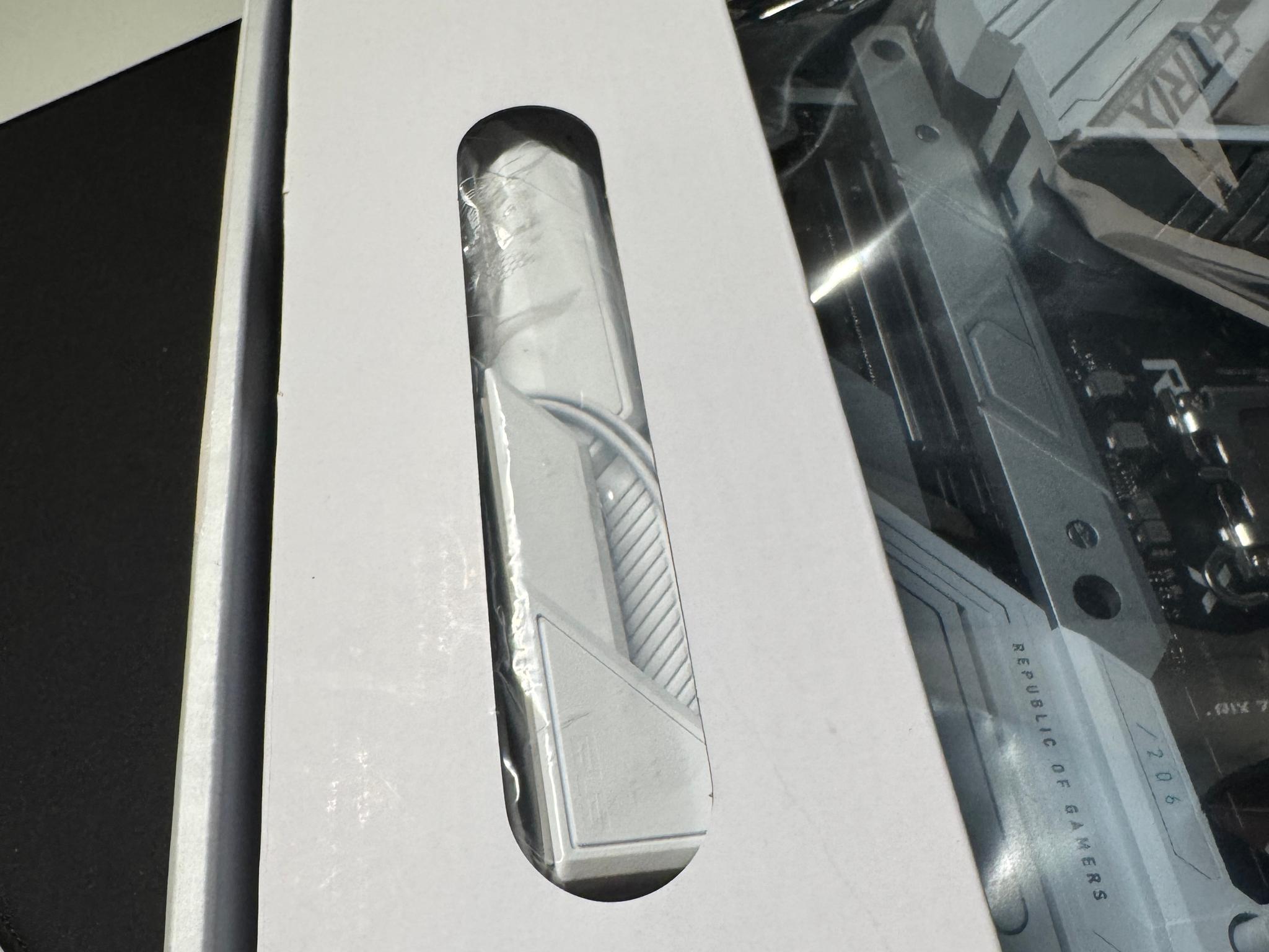 ASUS ROG STRIX Z790-A GAMING WIFI II - Image 4