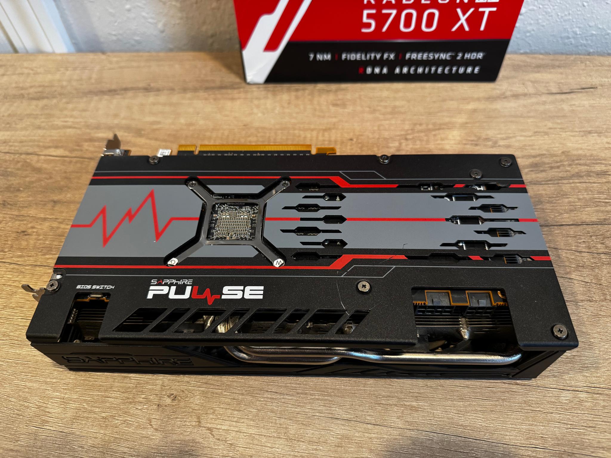 Sapphire PULSE Radeon RX 5700 XT