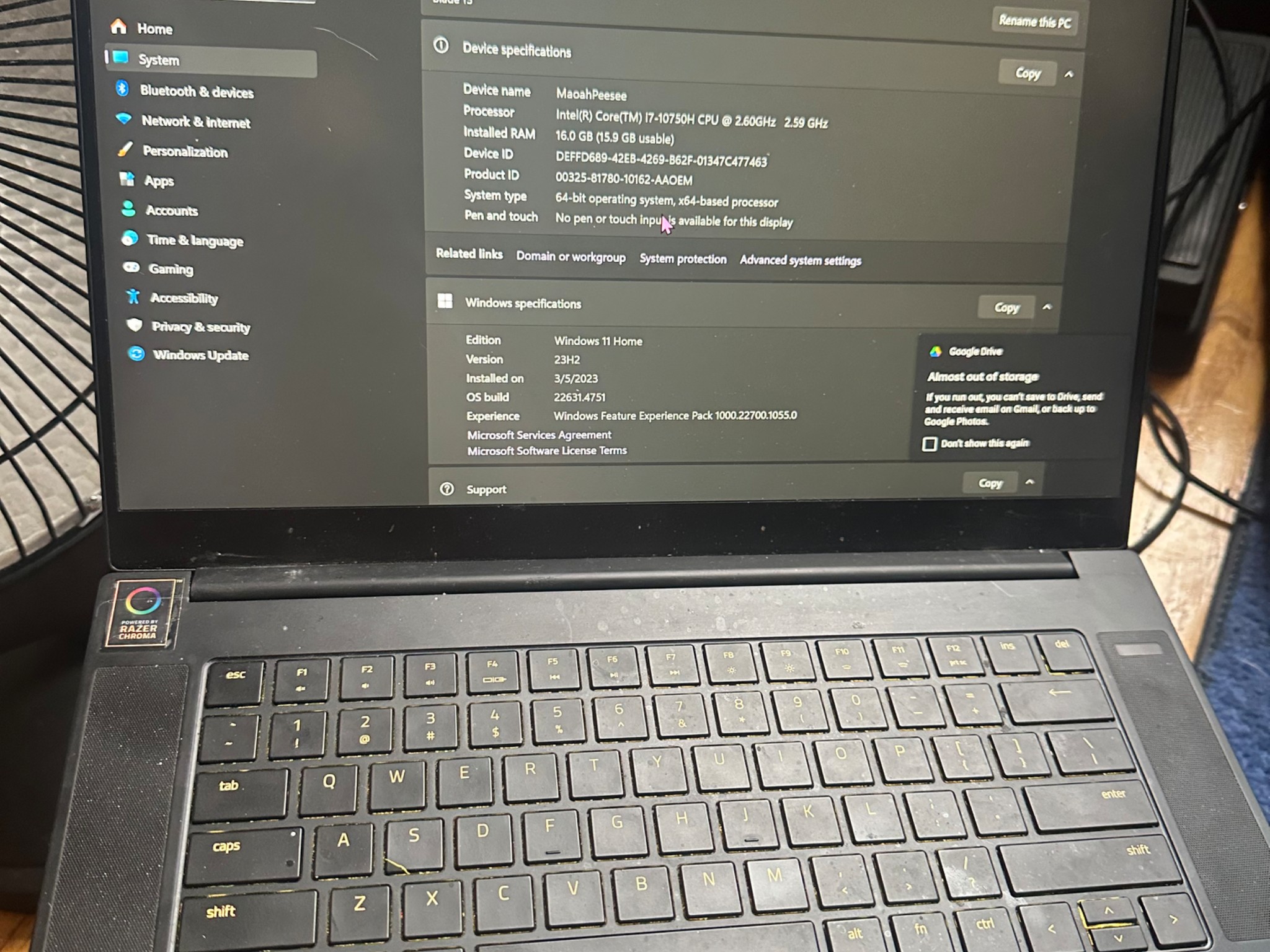 Razer Blade 15 2070, 2 Broken USB Ports so I will throw in a free USB hub.