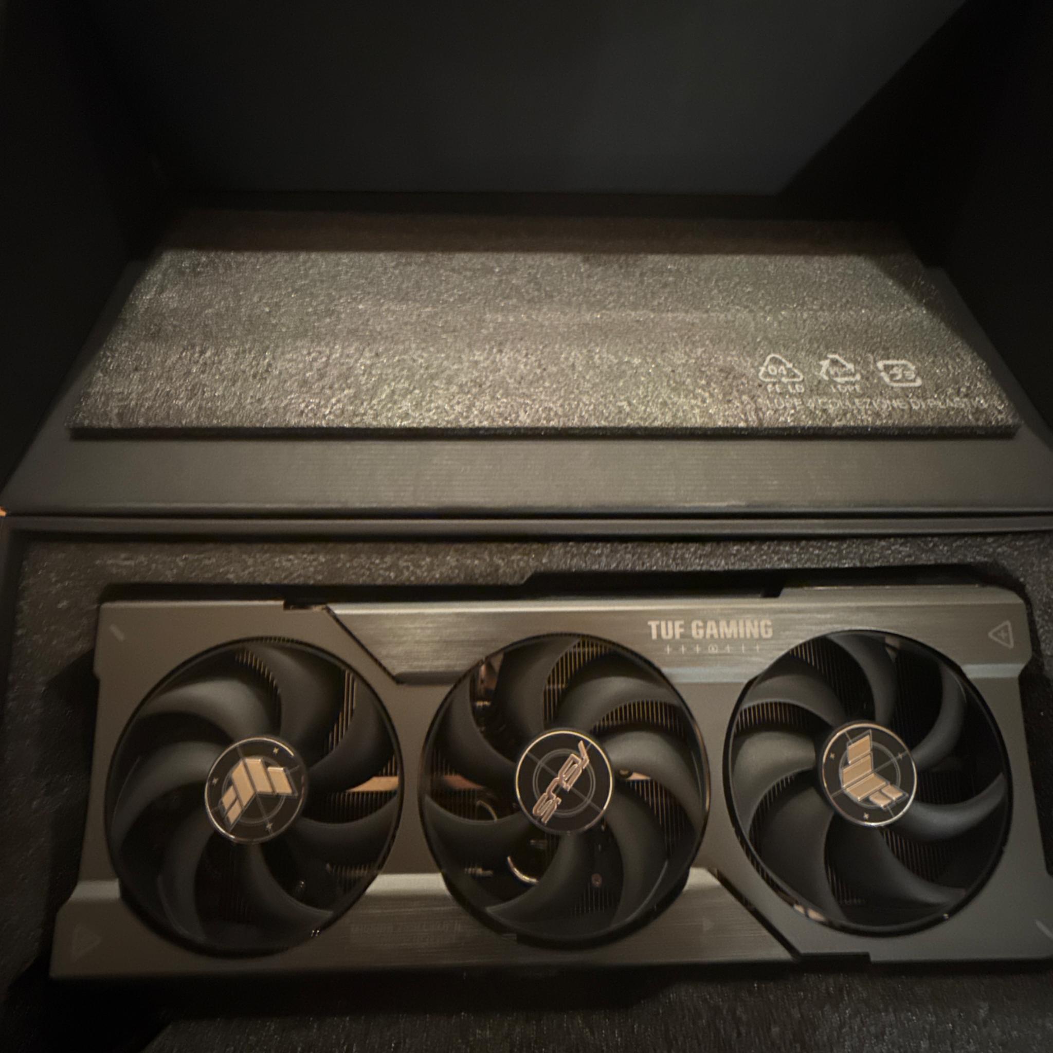 Used Asus TUF RX 7900 XTX OC Edition