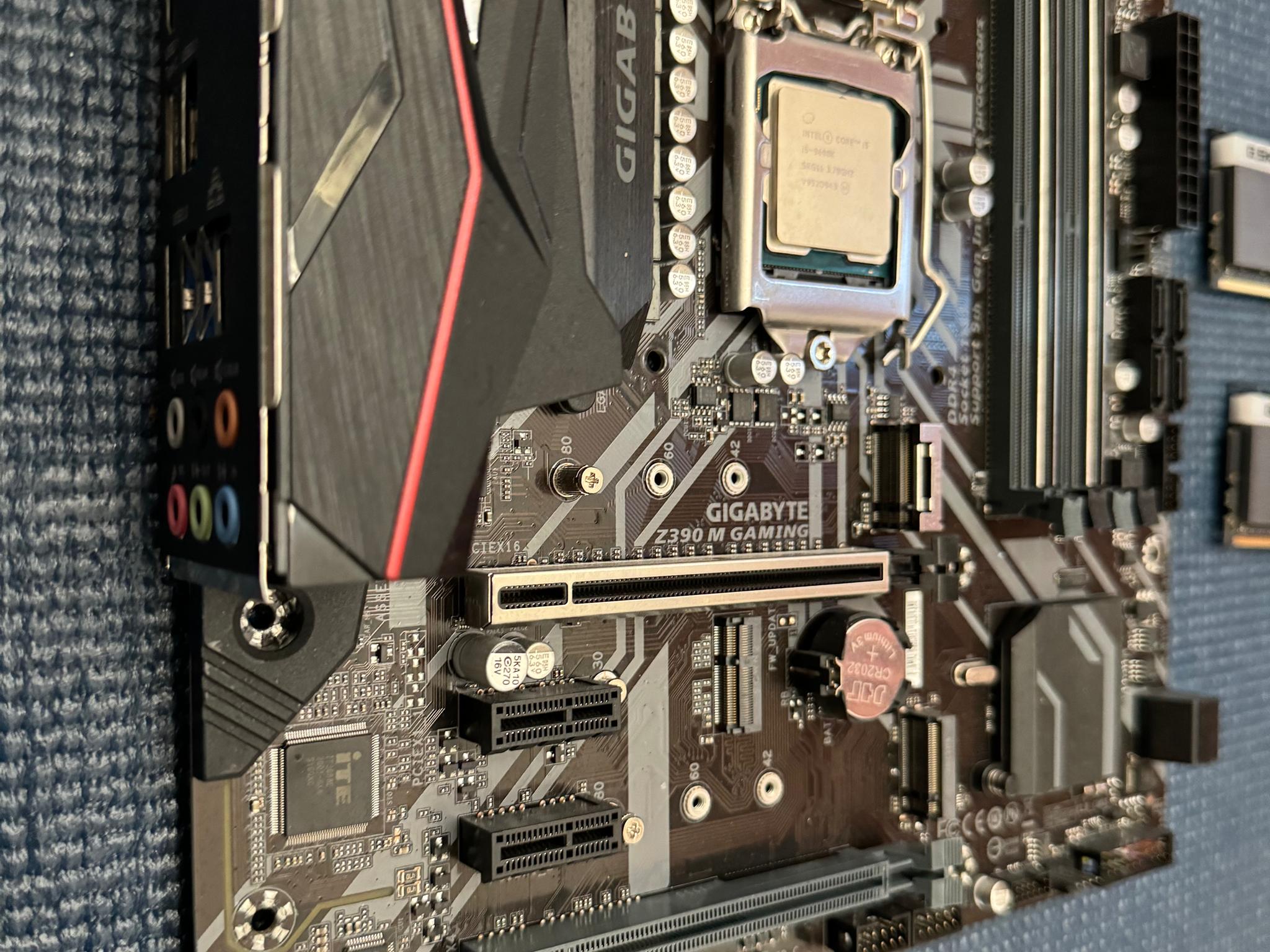 intel i6 9600k + gigabyte z390 M gaming motherboard + G.skill 3200 DDR4 32gb