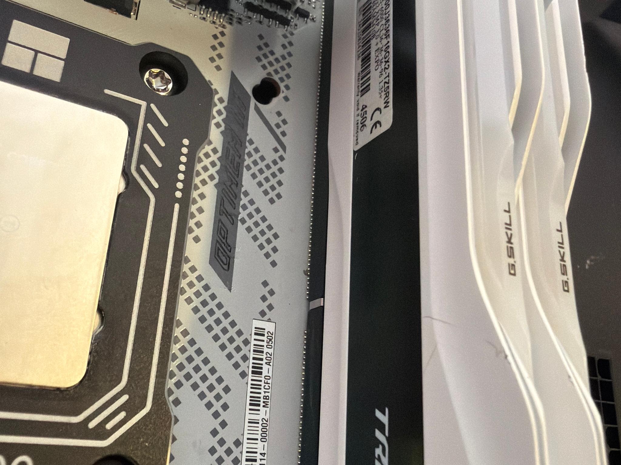 Z790 Apex | i9-14900KS just board and CPU