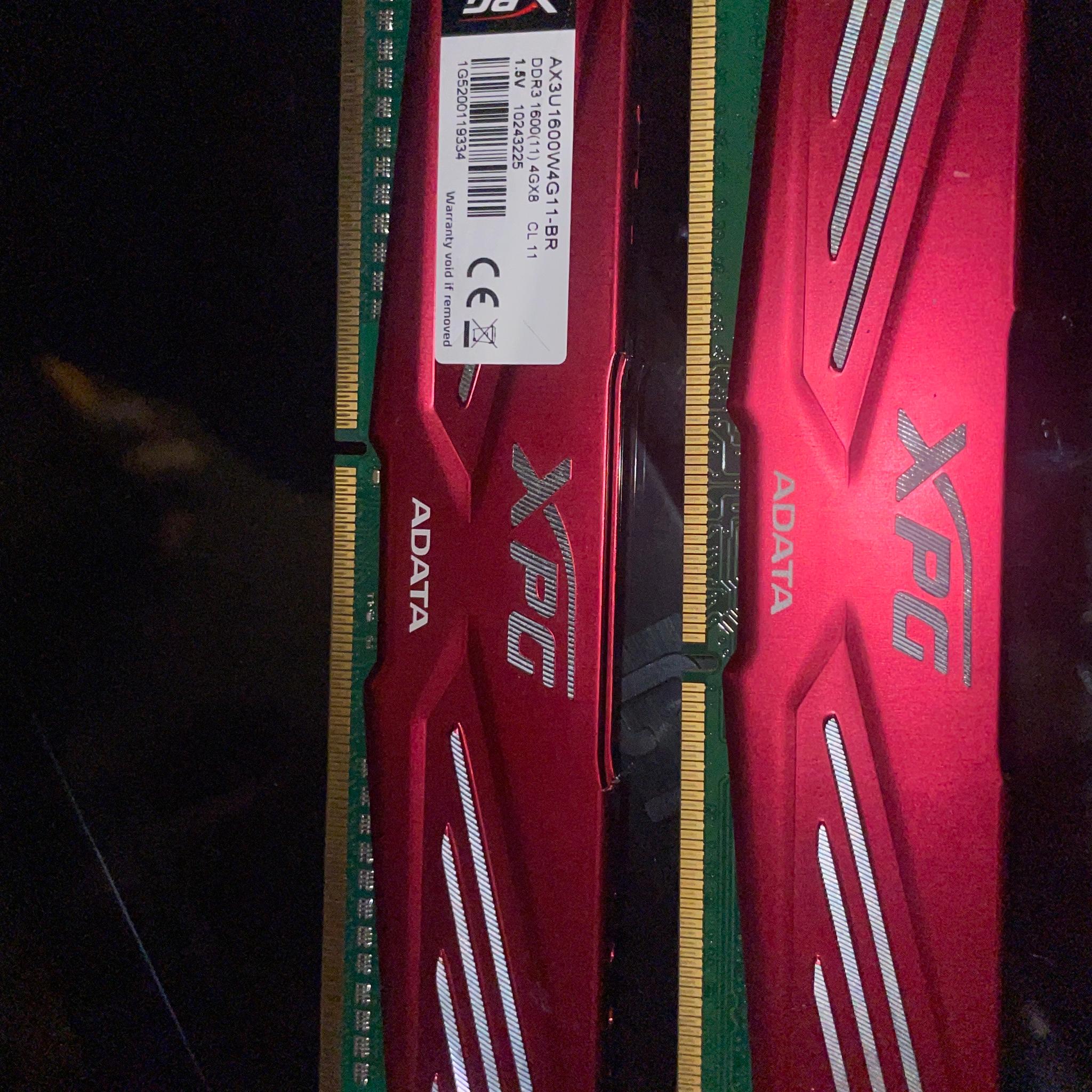 2x4gb Memory 1600Mhz 1.5v