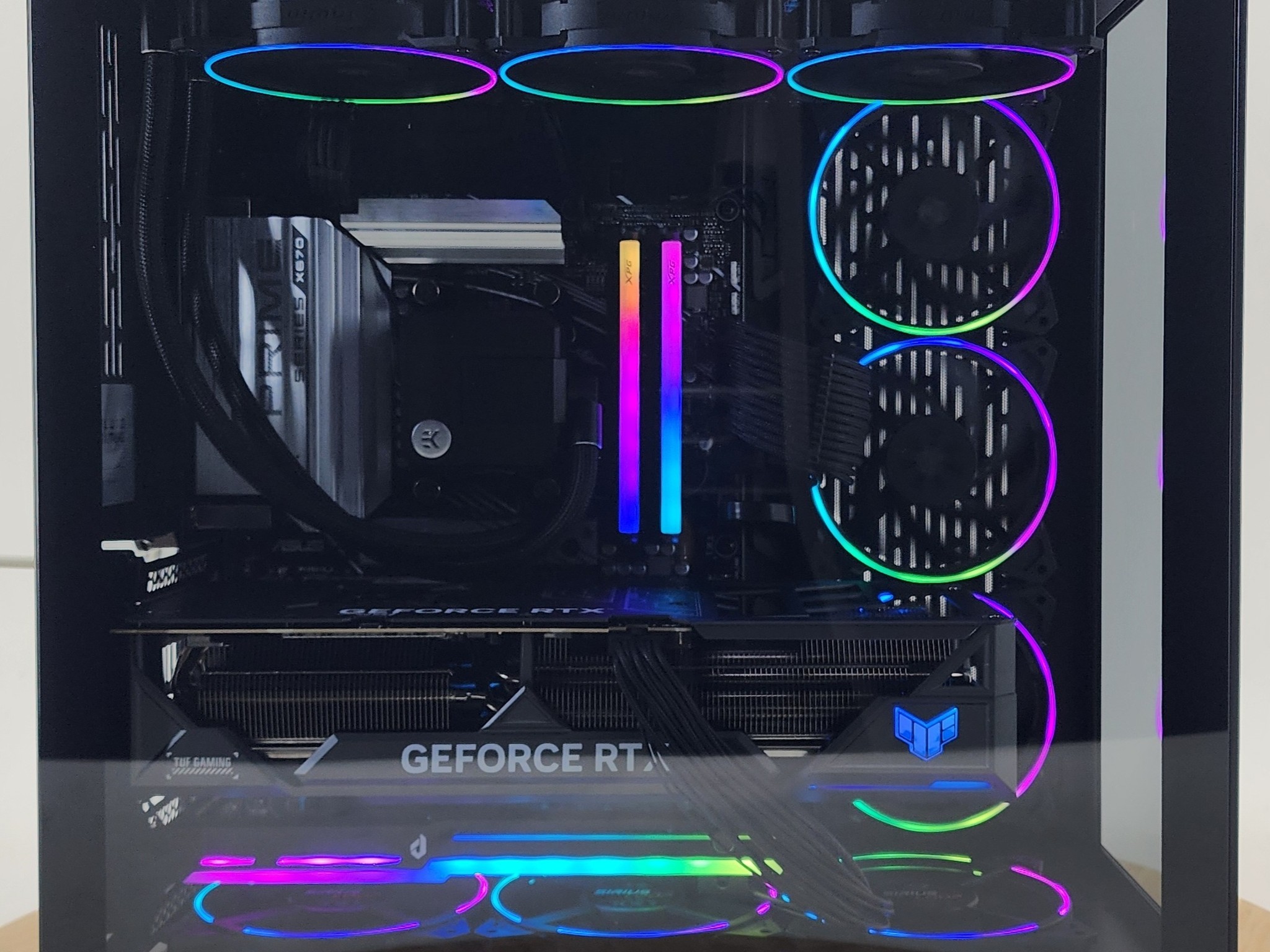 Gaming PC Ryzen 7 7800X3D 32GB RAM 1TB SSD RTX 4080 16GB Windows 11 Computer