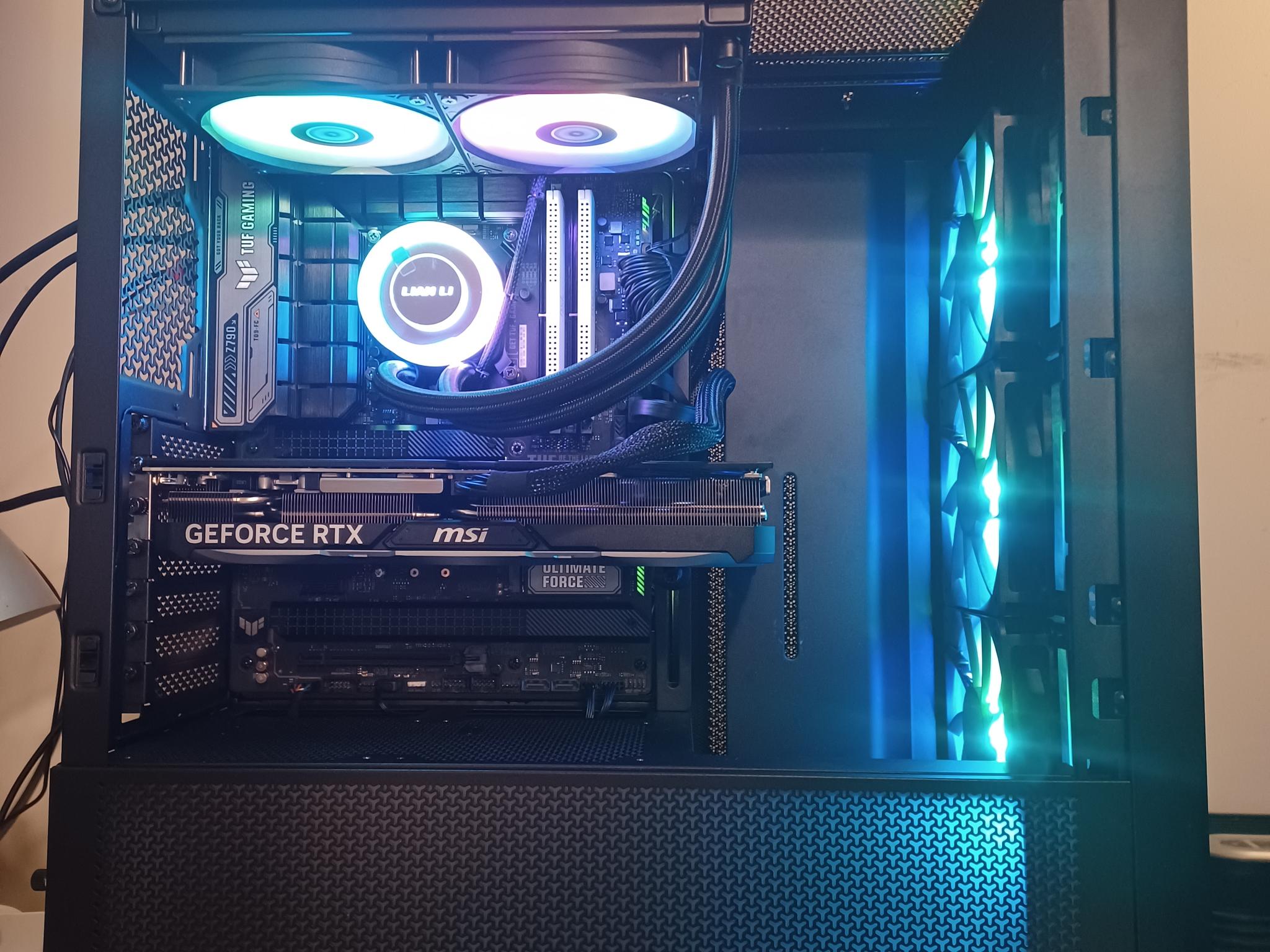 RTX 4070 Ti + Core i7-14700K + 32GB DDR5 | 1440p Gaming Mid-Tower (1 of 2)