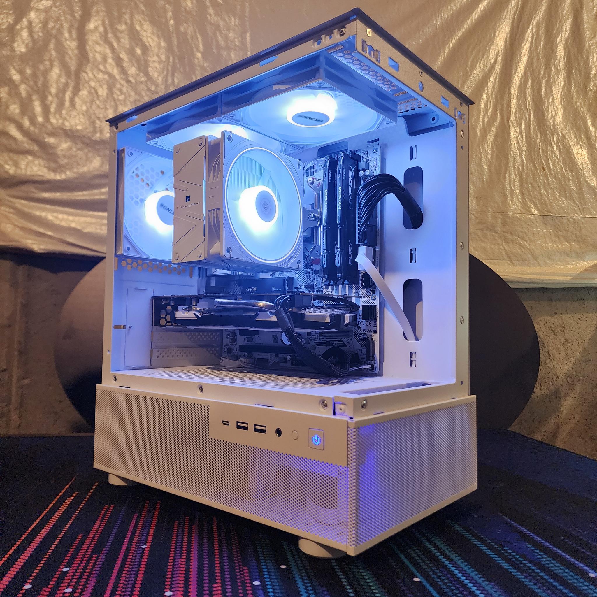 AMD RX 570 8GB / Ryzen 5 5500 / 16GB DDR4 / 500GB NVMe SSD