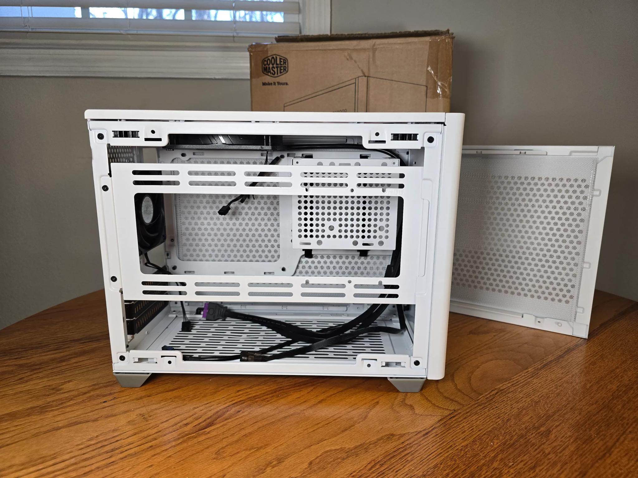 Cooler Master MasterBox NR200 Mini ITX White Desktop Case *Includes 2 Fans!!*