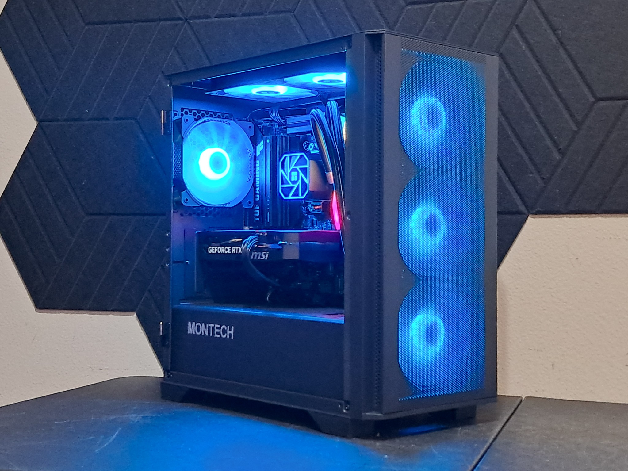 ⚔️1080p Ultra Slayer⚔️ Ryzen 5 7500F | RTX 5060 | 16GB DDR5 | 1TB SSD | WiFi!