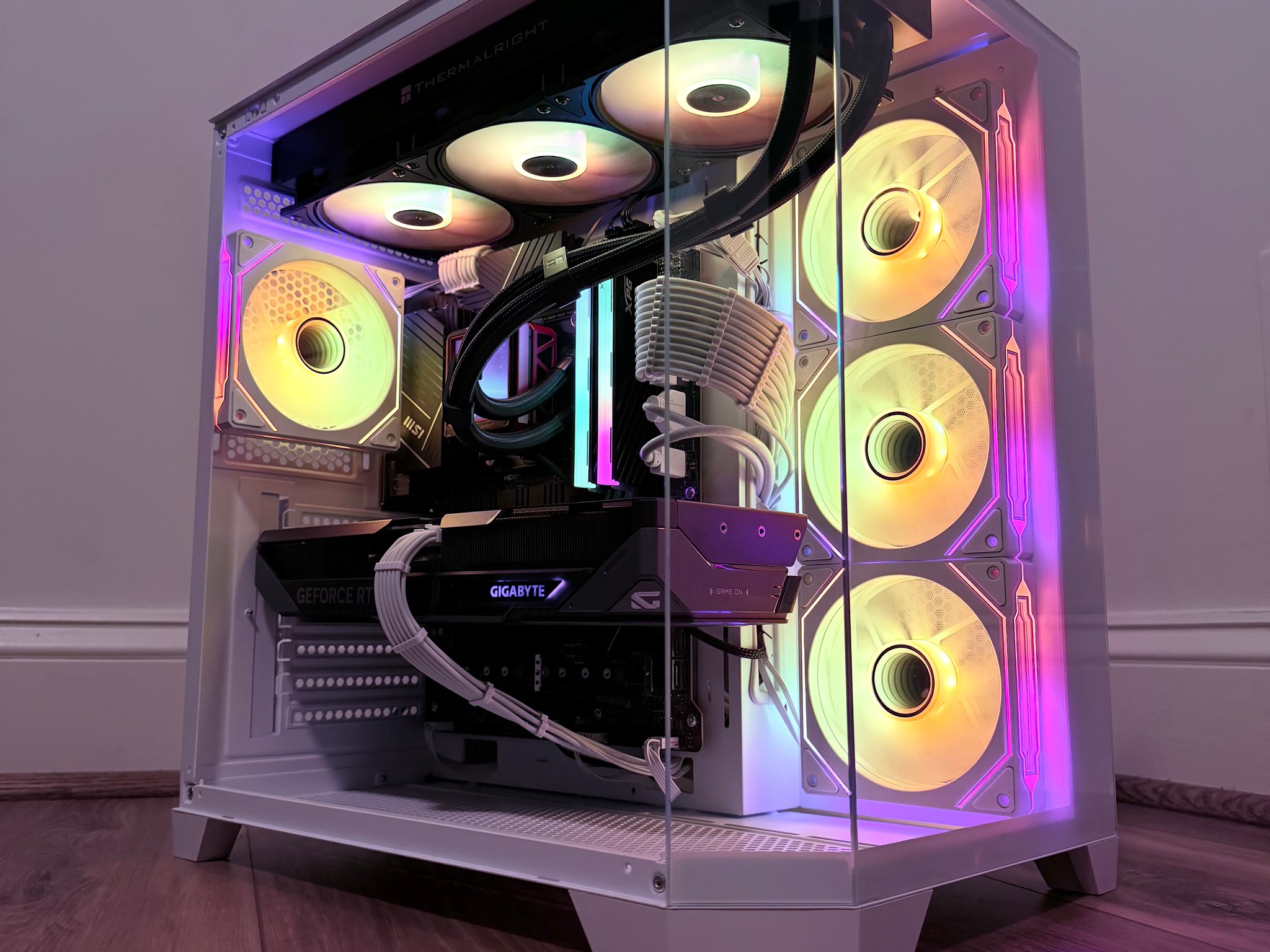 🌸"Prism Void"🌸| 1440p Gaming | RTX 5070 | Intel i7 14700KF | 32B DDR5 | 2tb Storage