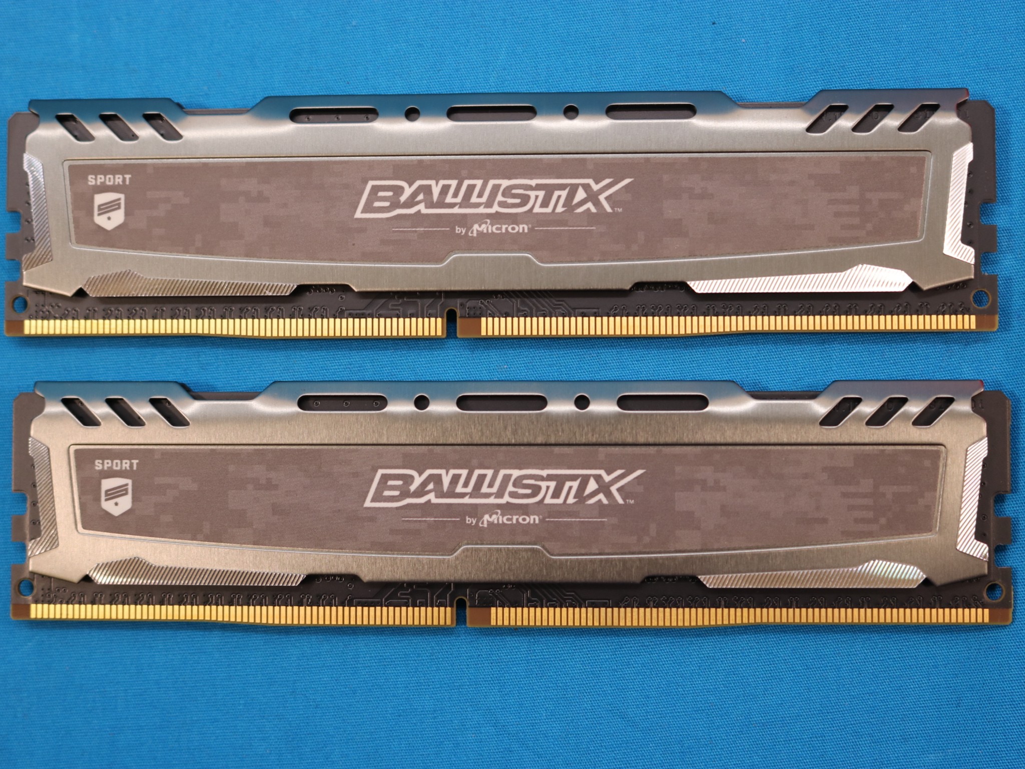 Crucial Ballistix Sport 16GB (2x8GB) DDR4 2666MHz CL16 1.2V Desktop RAM - 4136166119