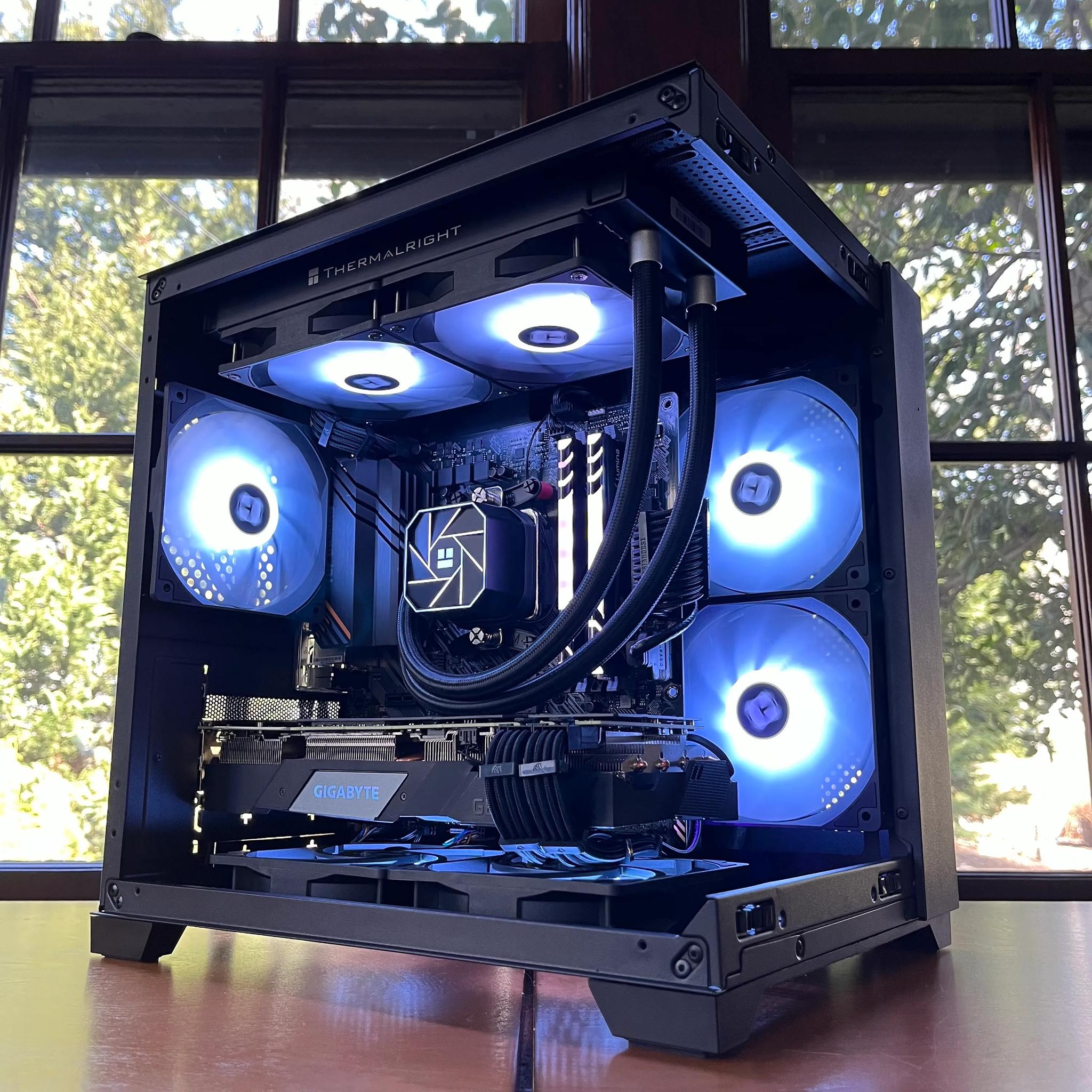 Clone 3 - Custom Gaming PC - RTX 2080ti / R5 5600G / 16GB DDR4 / 1TB Gen3 NVMe