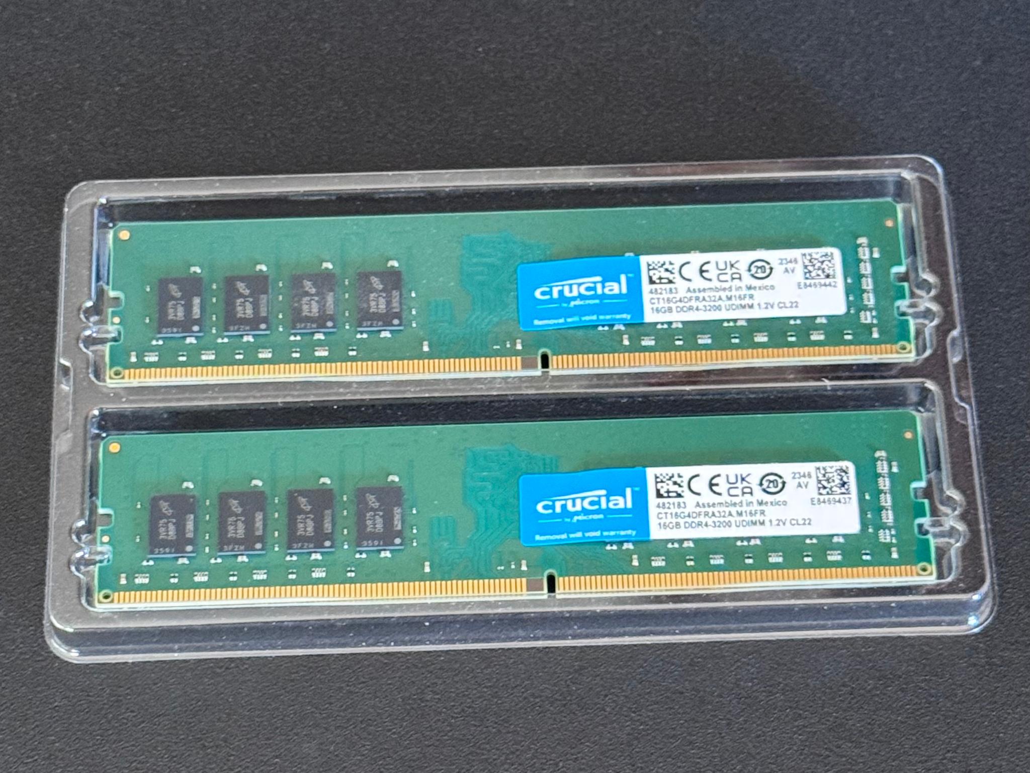 Crucial 32GB DDR4-3200 (2x16GB)