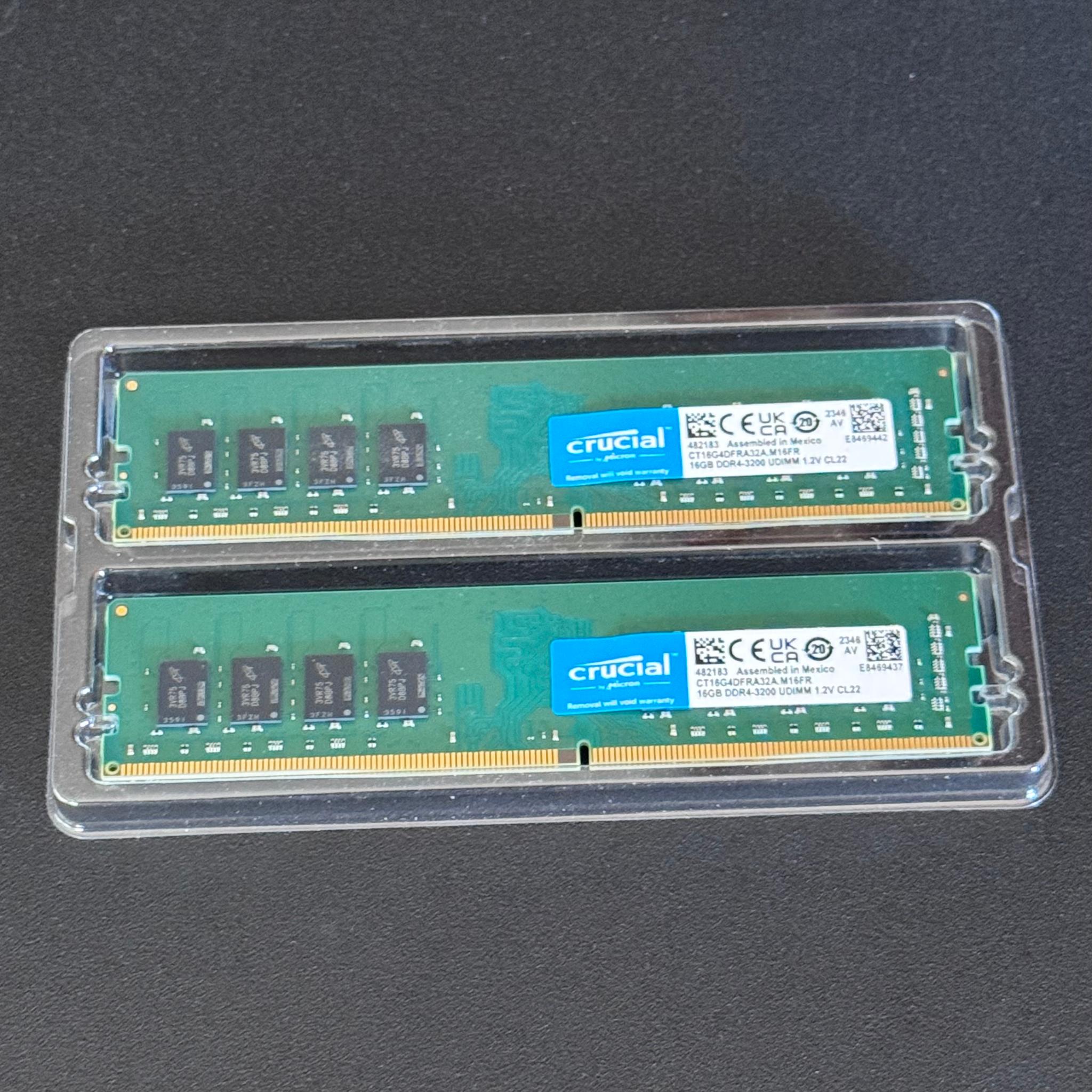 Crucial 32GB DDR4-3200 (2x16GB)