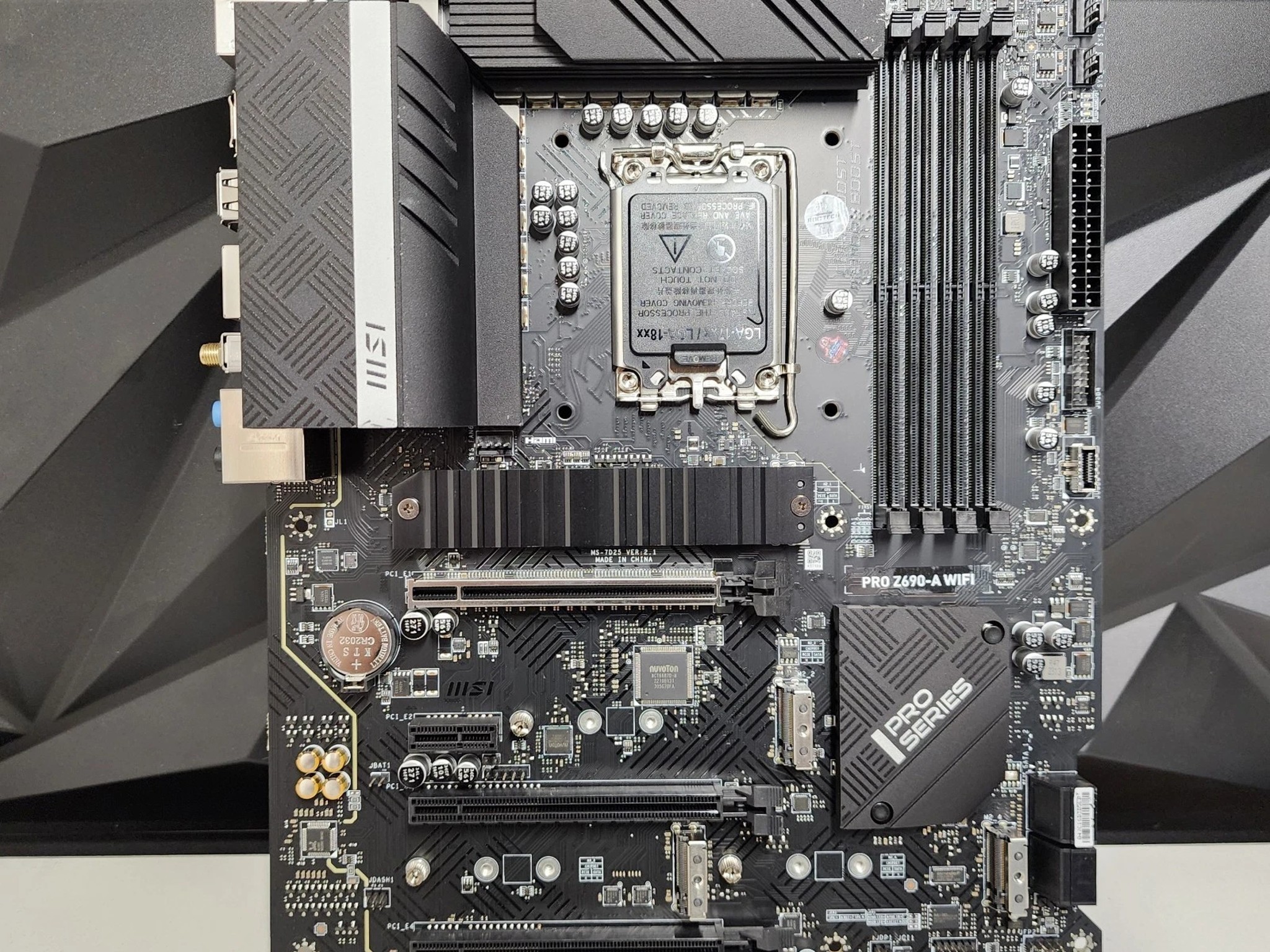 UPDATED BIOS MSI PRO Z690-A WiFi DDR5 LGA 1700 ATX Motherboard