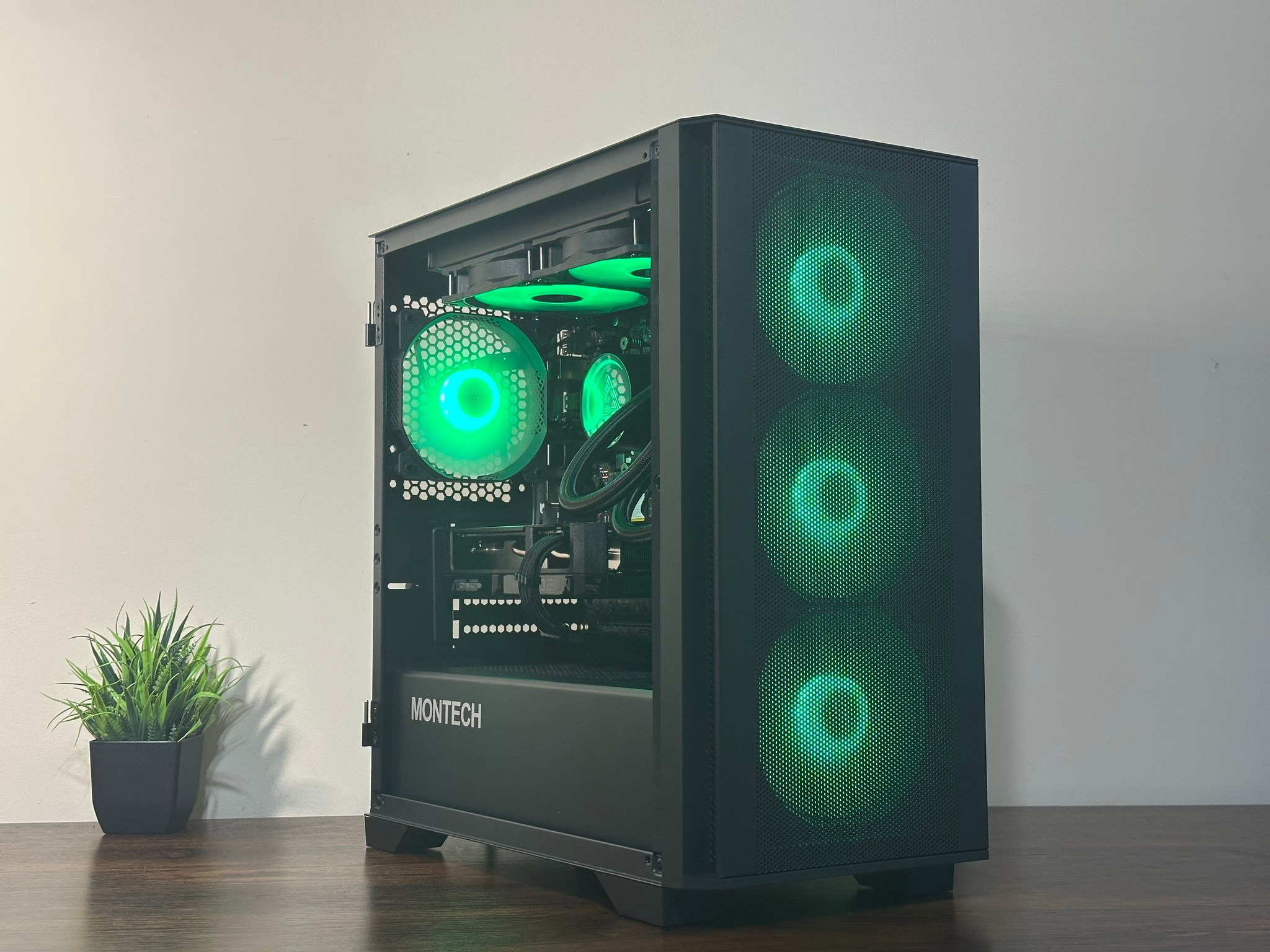 AM5 GAMING PC | 9060 XT 16GB | RYZEN 5 7500F | 16GB DDR5 | 1TB SSD | WIN 11