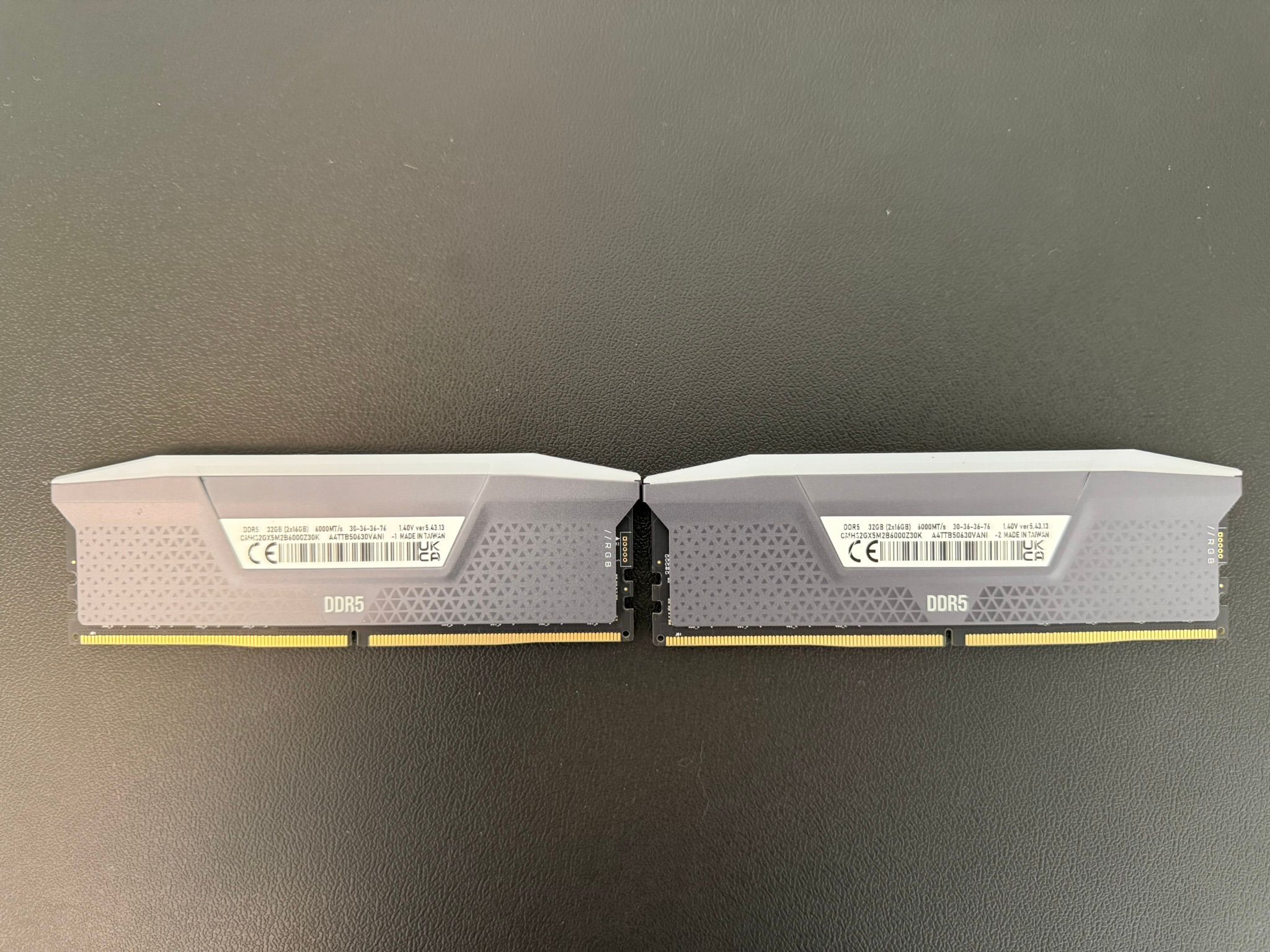Corsair Vengeance RGB DDR5 32GB (2x16GB) 6000MHz CL30 | EXPO | Box Included