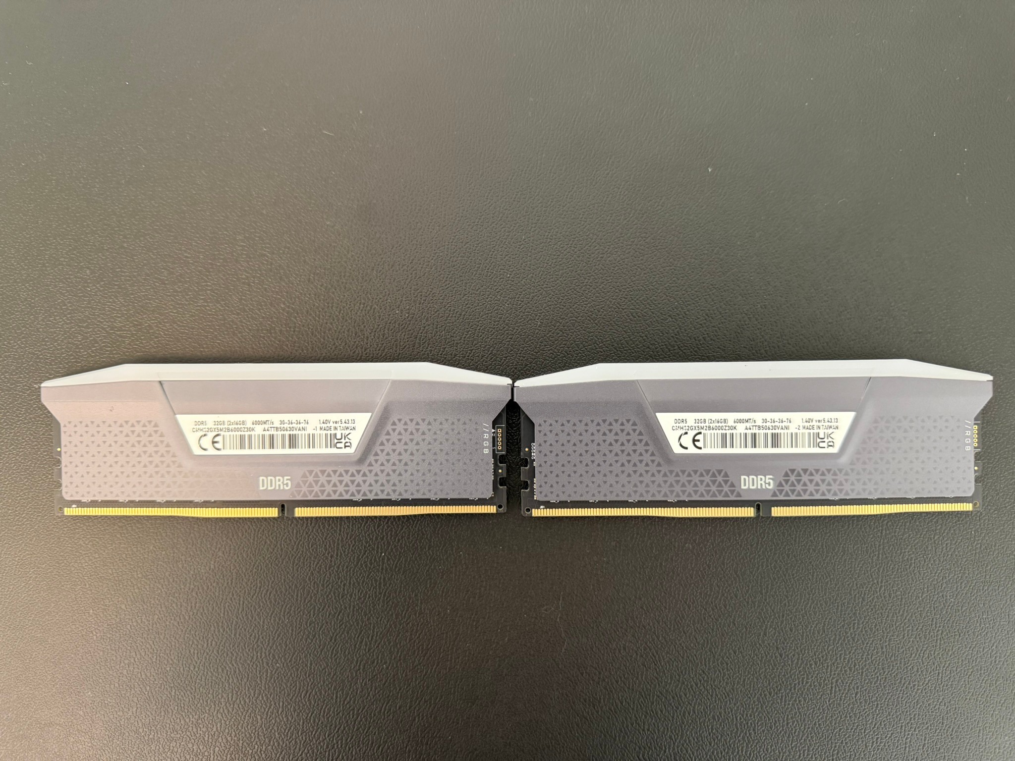 Corsair Vengeance RGB DDR5 32GB (2x16GB) 6000MHz CL30 | EXPO | Box Included