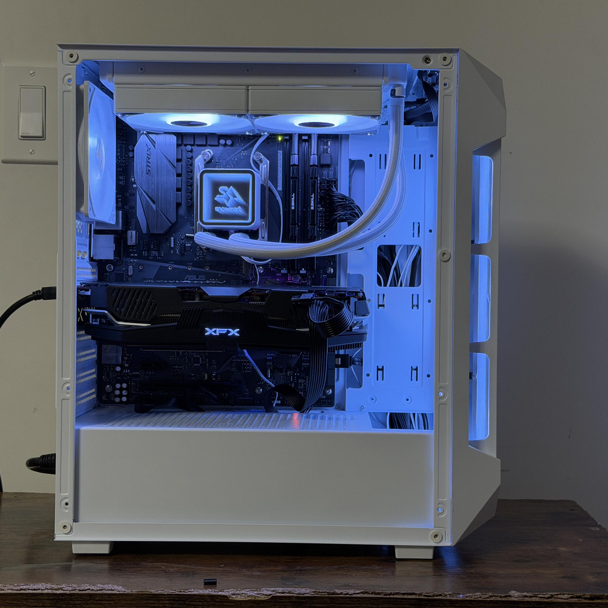 ⚪️  Custom Ryzen 7 Gaming PC ⚪️ RX 5700 XT, 16gb RAM, 500gb SSD