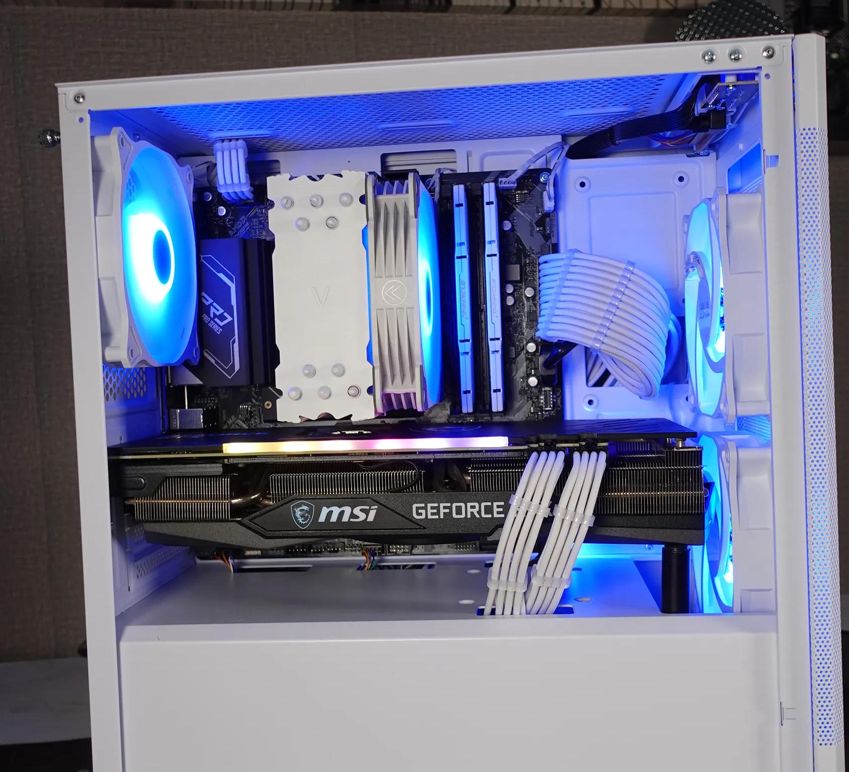 Snowstorm Elite 12600kf rtx 3070