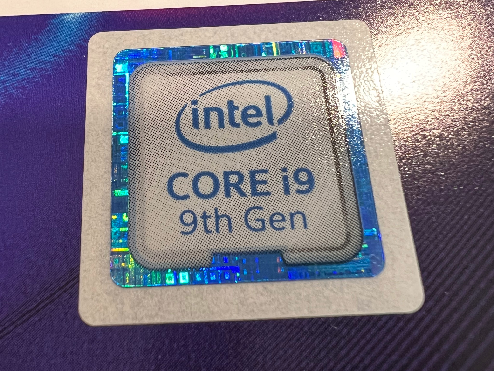 Intel Core i9-9900KS