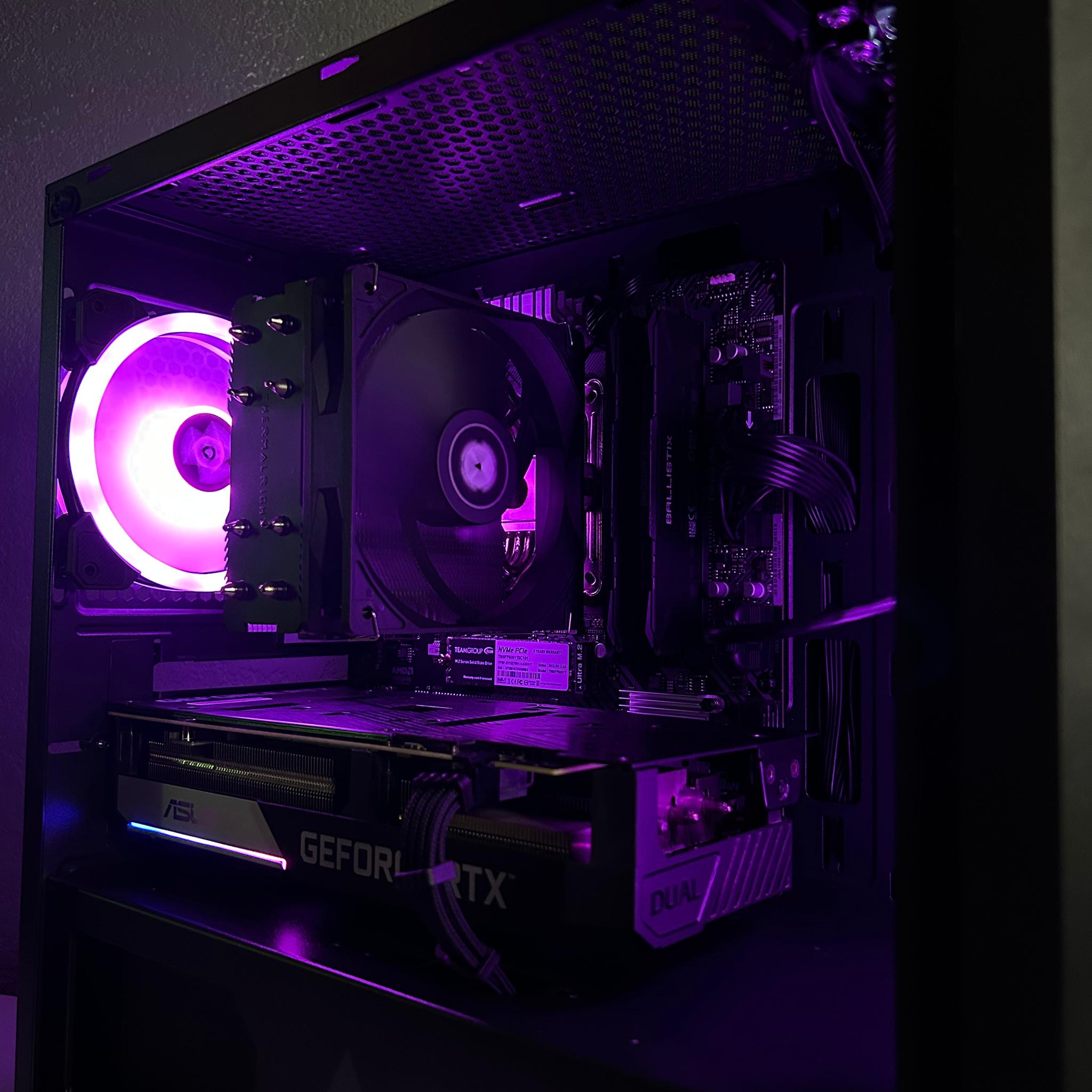 ⚫️🟣⚫️ | RTX 3060 Ti | Ryzen 5 5600 | 16GB Crucial Ballistix 3200Mhz