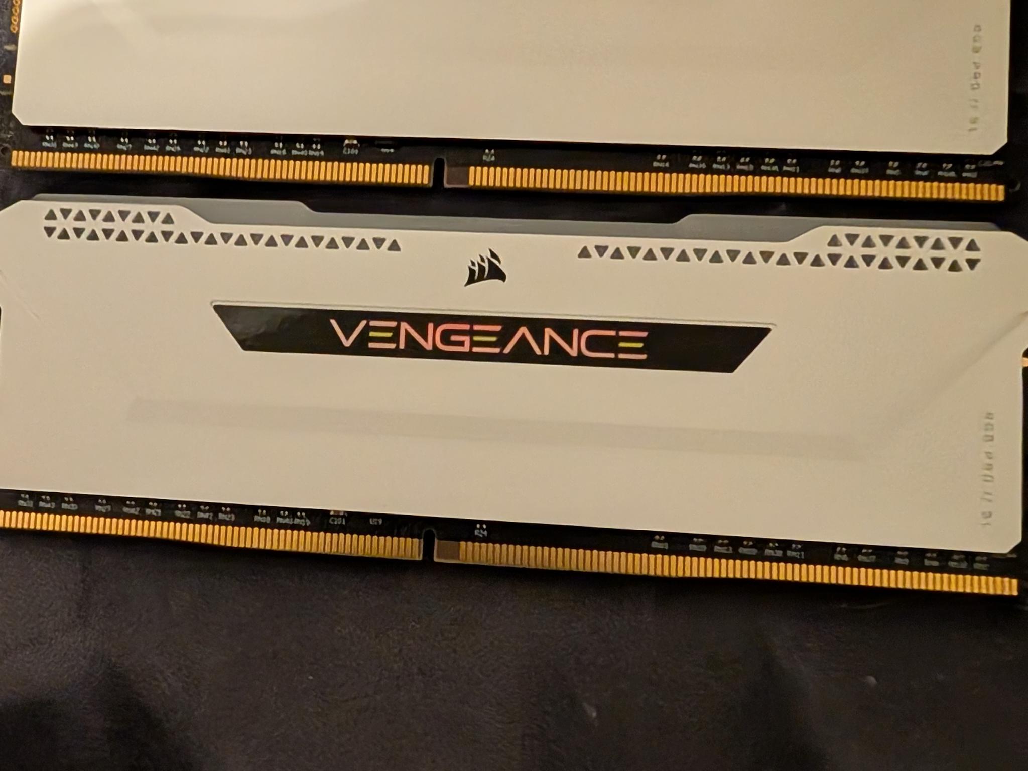 Corsair vengeance pro 16gb(2*8) ddr4 Ram for sale