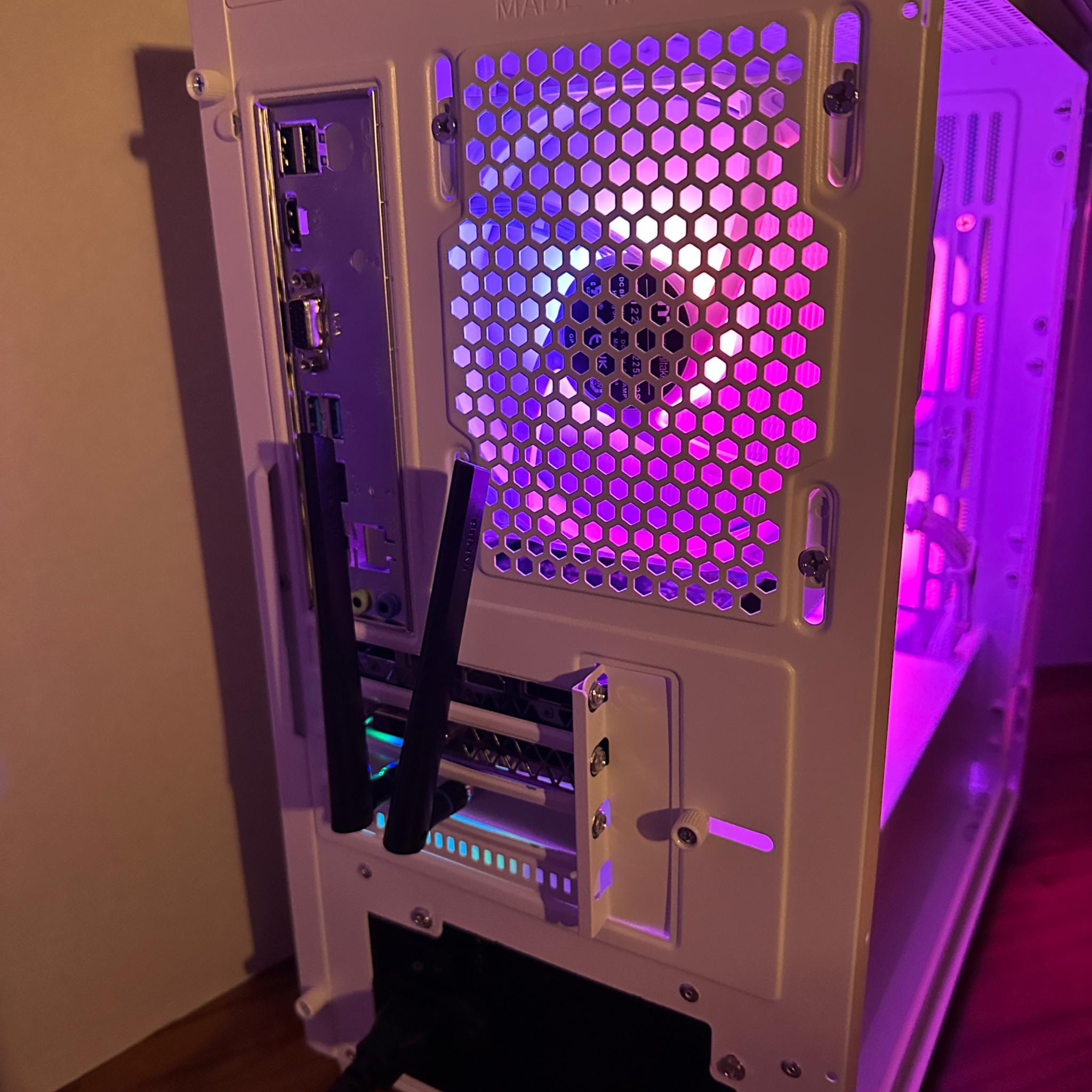 GTX 1080 | Ryzen 5 3600 | 16GB DDR4 | 1TB SSD | Win 11 | Office 2024 | WiFi | Custom Gaming PC