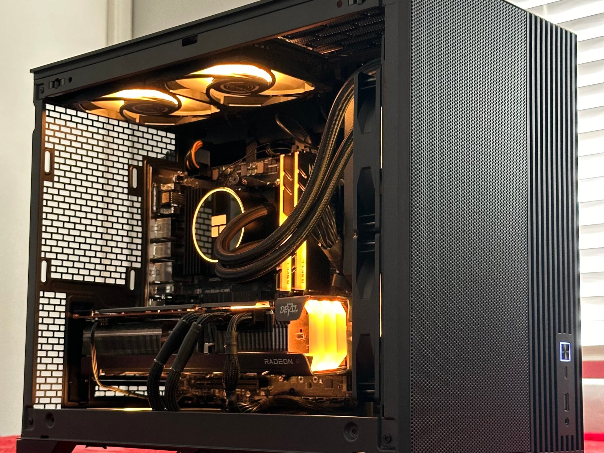 Ryzen 7 5800X + RX 6950 XT Performance Gaming PC – High-End 1440p Ultra / 4K Ready