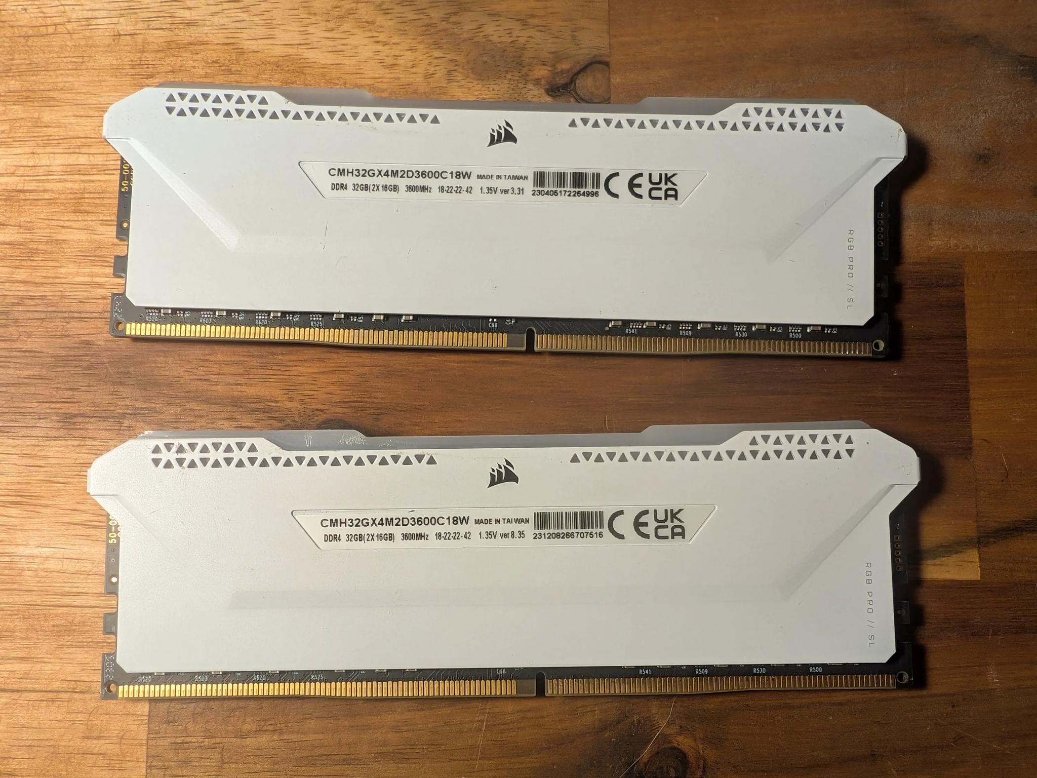 Corsair DDR4 32GB (16x2)