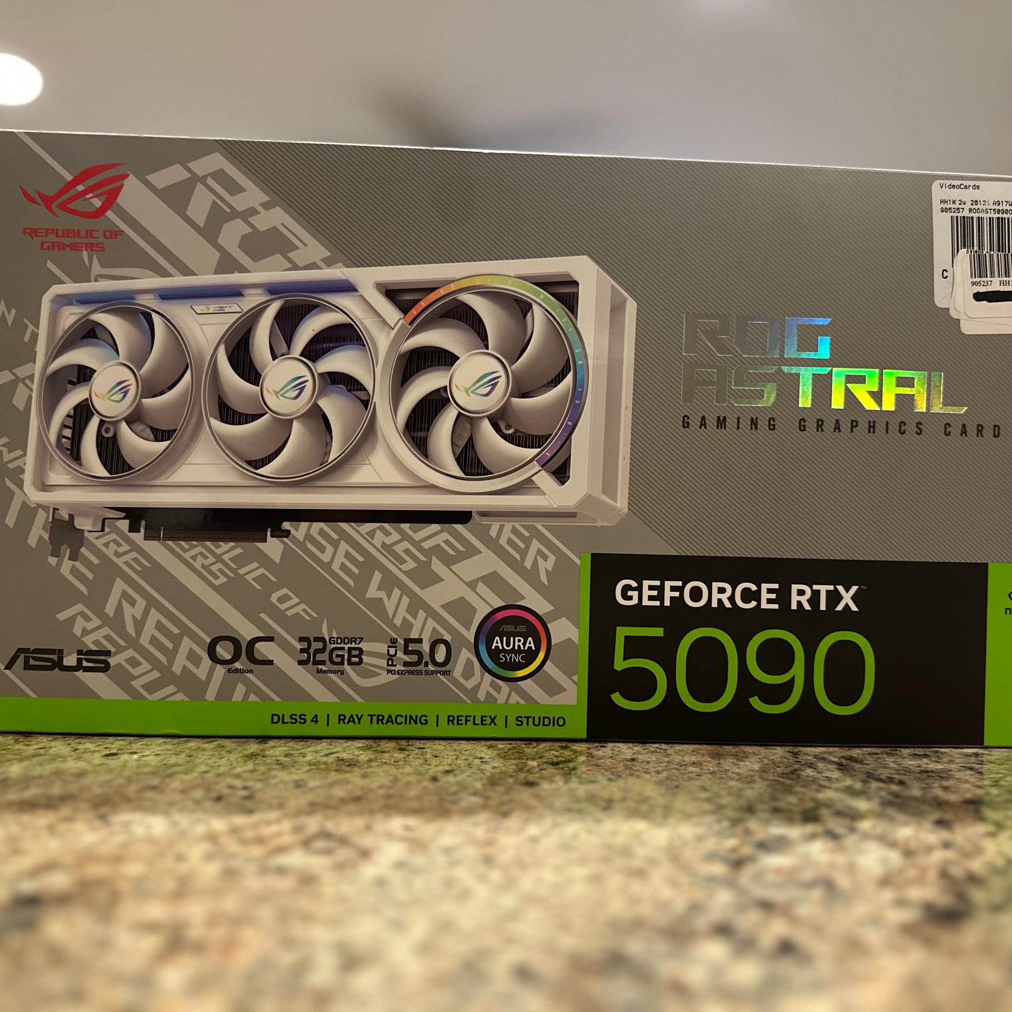 ASUS ROG Astral RTX 5090 OC Edition