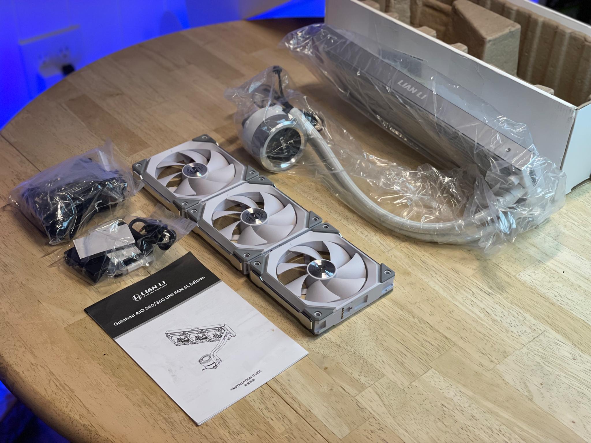 Lian Li Galahad 360 UNI FAN SL Edition AIO