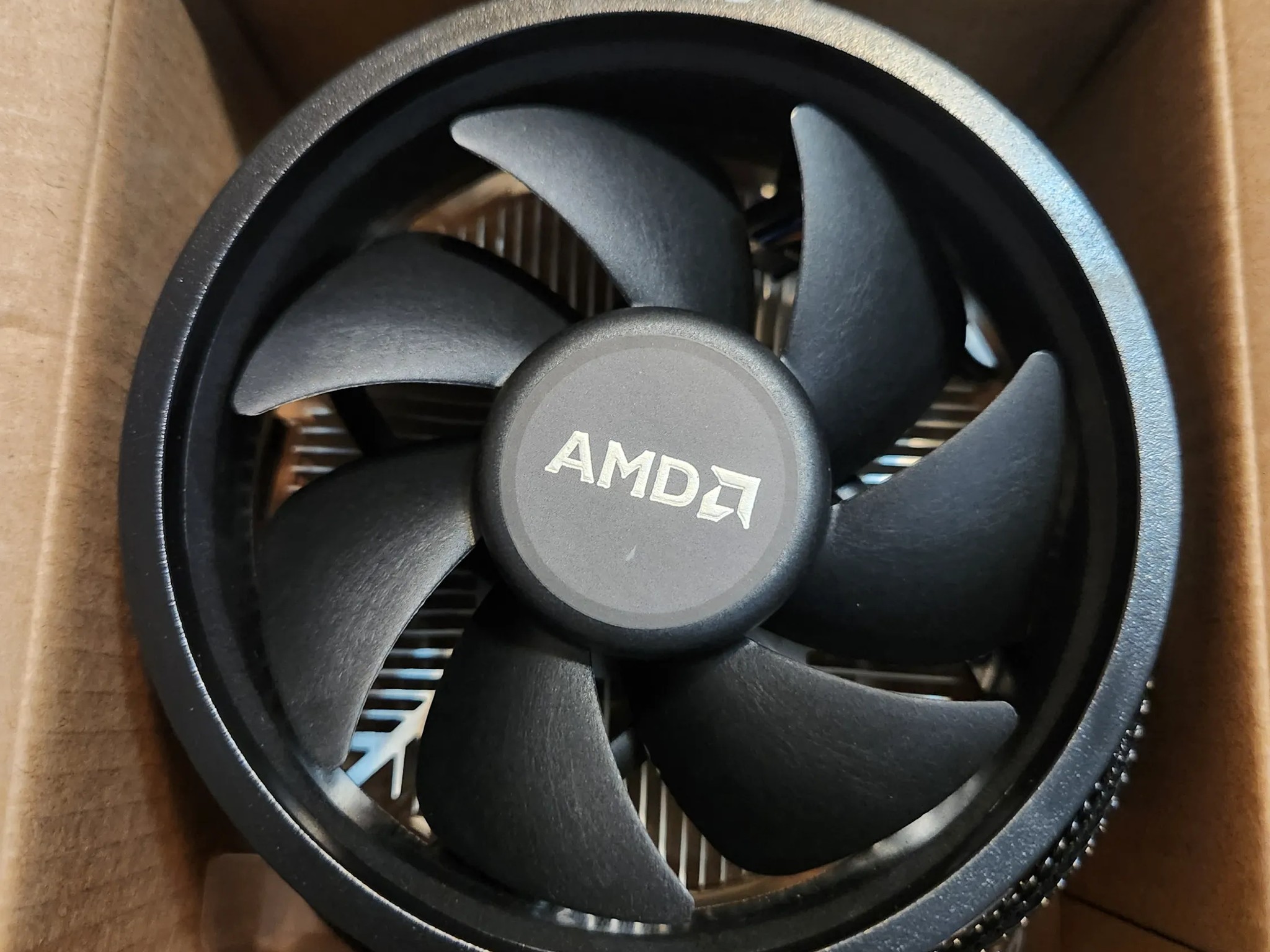 AMD Wraith Stealth + Ryzen 5 5500 Box