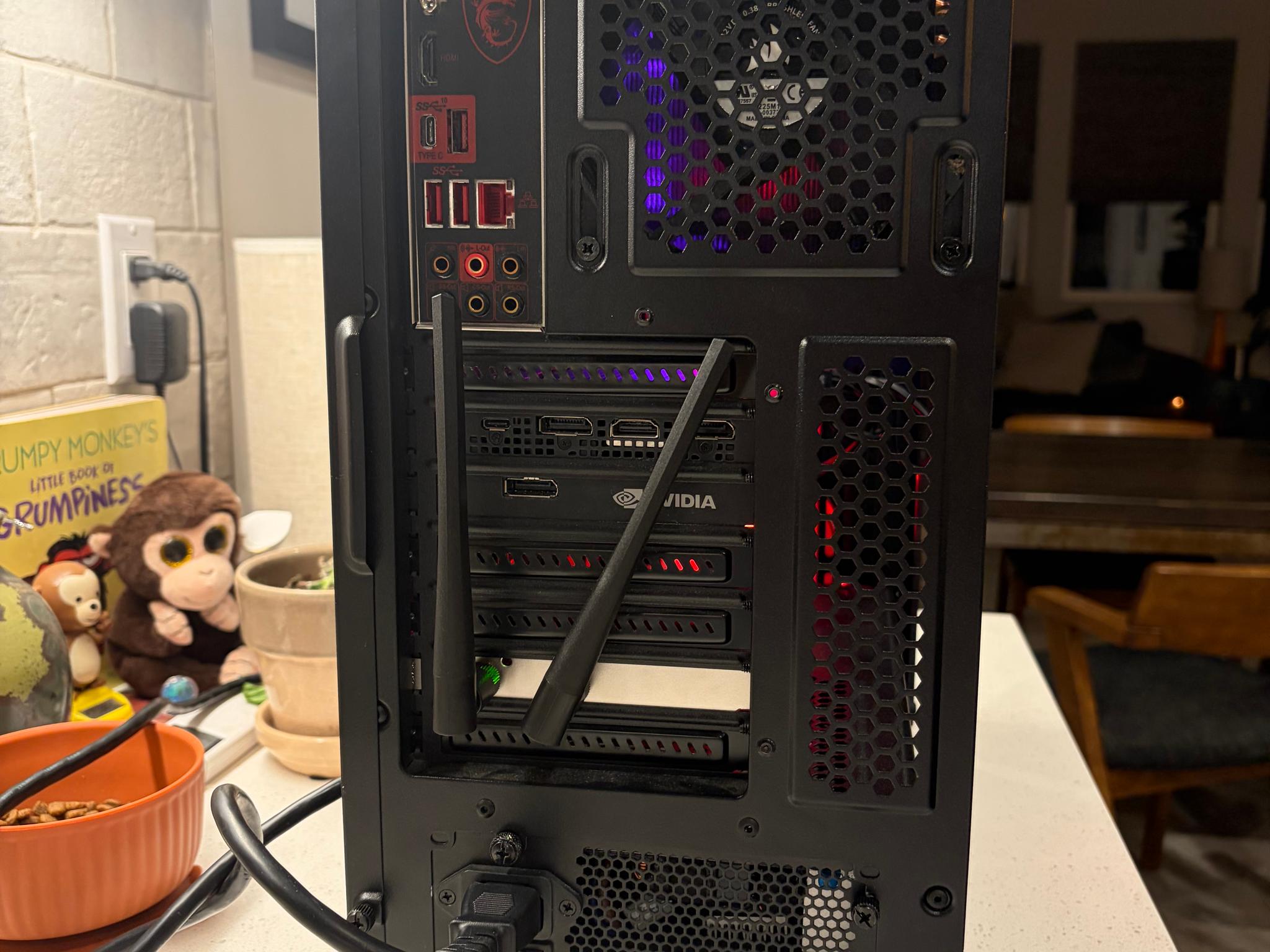 GAMING PC, 2070 Super, i7-9700 16gb