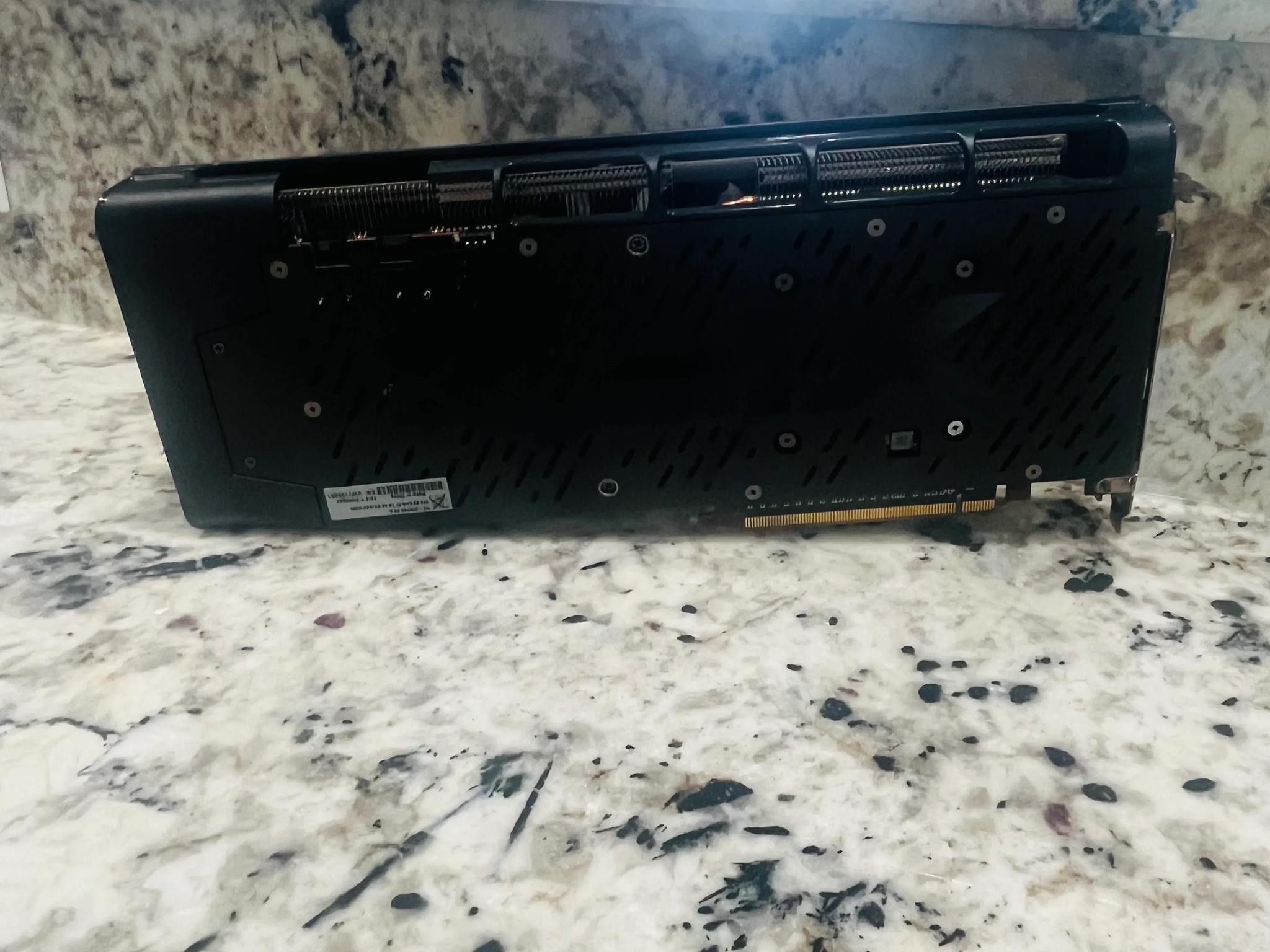 "READ" Broken For Parts RX-5700XT 8GB For Parts Or Someone who can fix it!!!