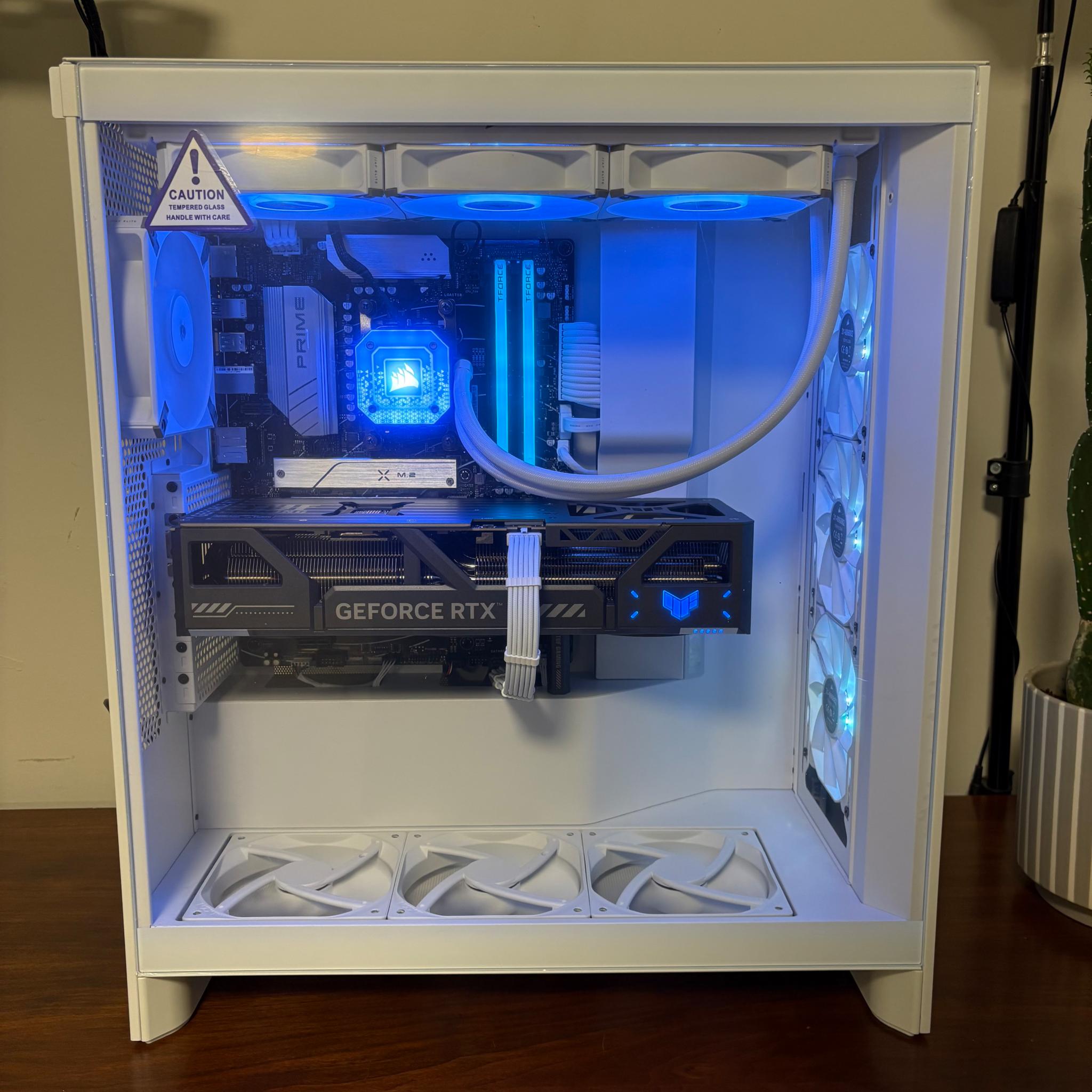 RTX 5080 | Ryzen 7 7800X3D | 32GB DDR5 | 2TB SSD | 850W PSU | 10 x Fans | AIO