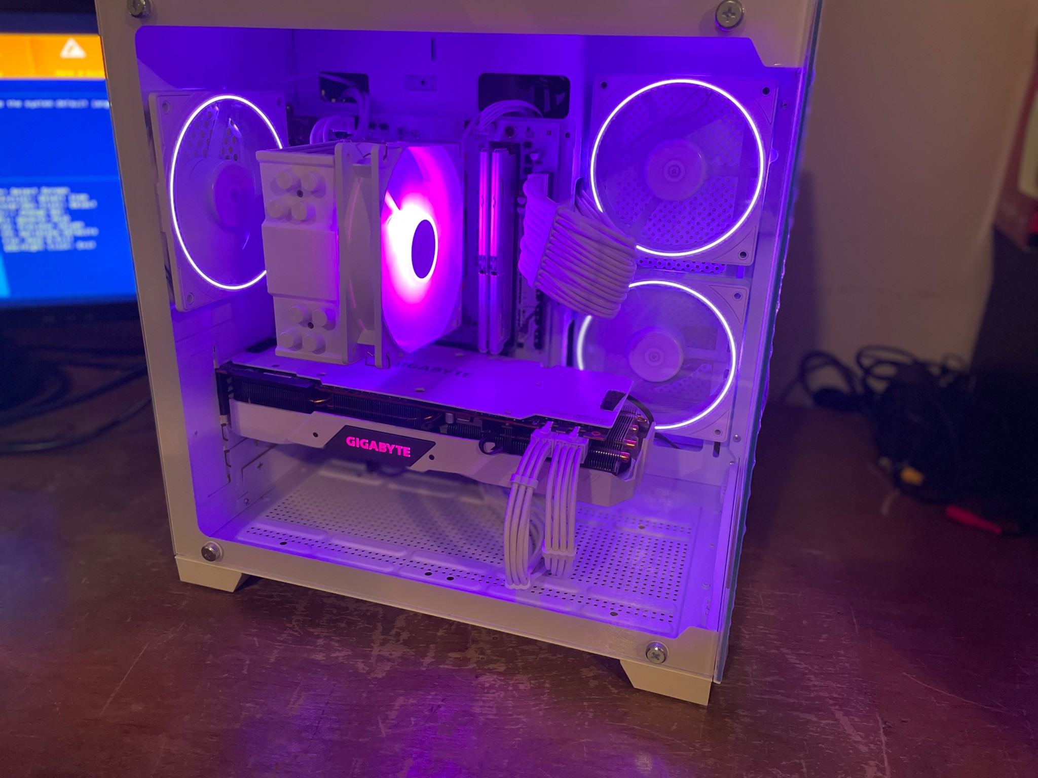 Ryzen 7| RTX 2070 Super| 32GB Ram| 1TB| WiFi