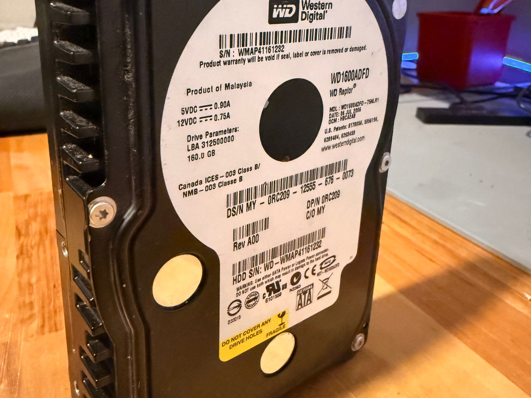 Western Digital Raptor 10,000 RPM HDD Retro/Classic mechanical hard drive WD1600ADFF