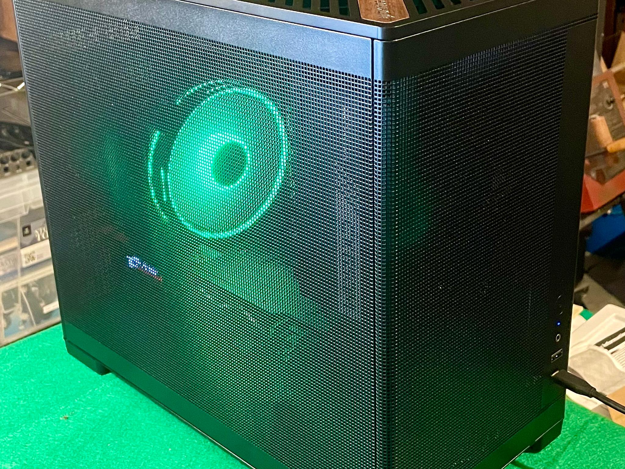 Blast From The Past!  GTX 1070 | i5-9600 | 16 GB DDR4 | WiFi + BT | New Case and CPU fan | ARGB!!