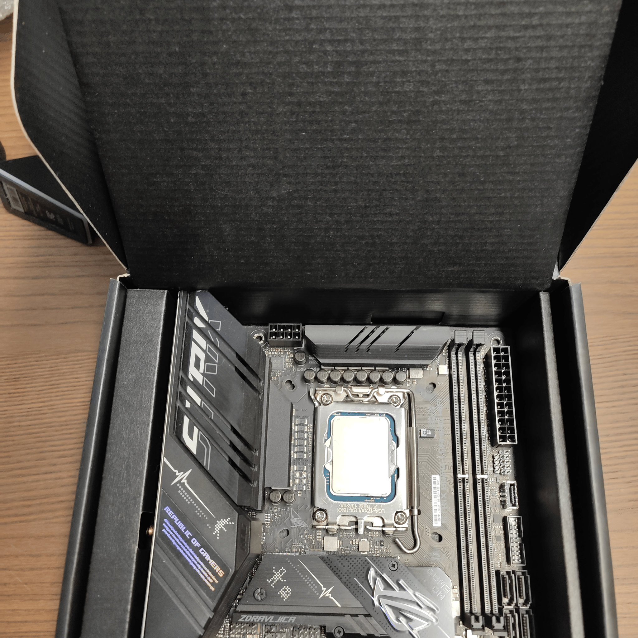 Intel 12400 CPU and Asus B660-I Gaming WIFI ITX Motherboard Combo