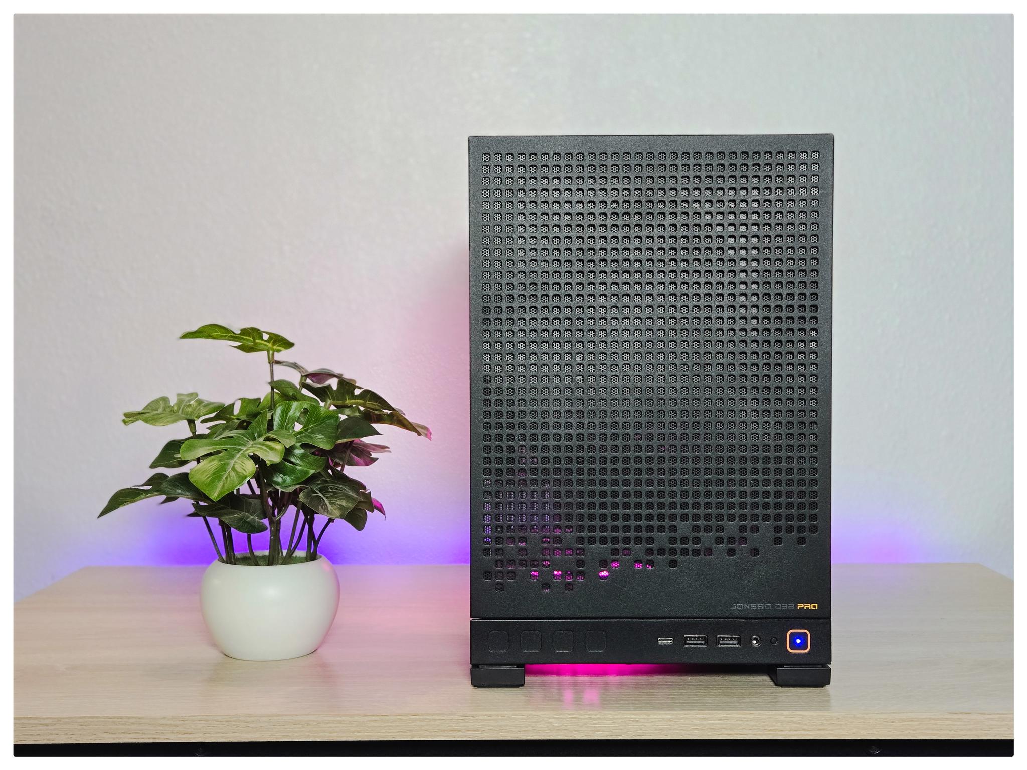Ryzen 7800X3D | RTX 5070 | Wi-Fi | RGB Gaming PC