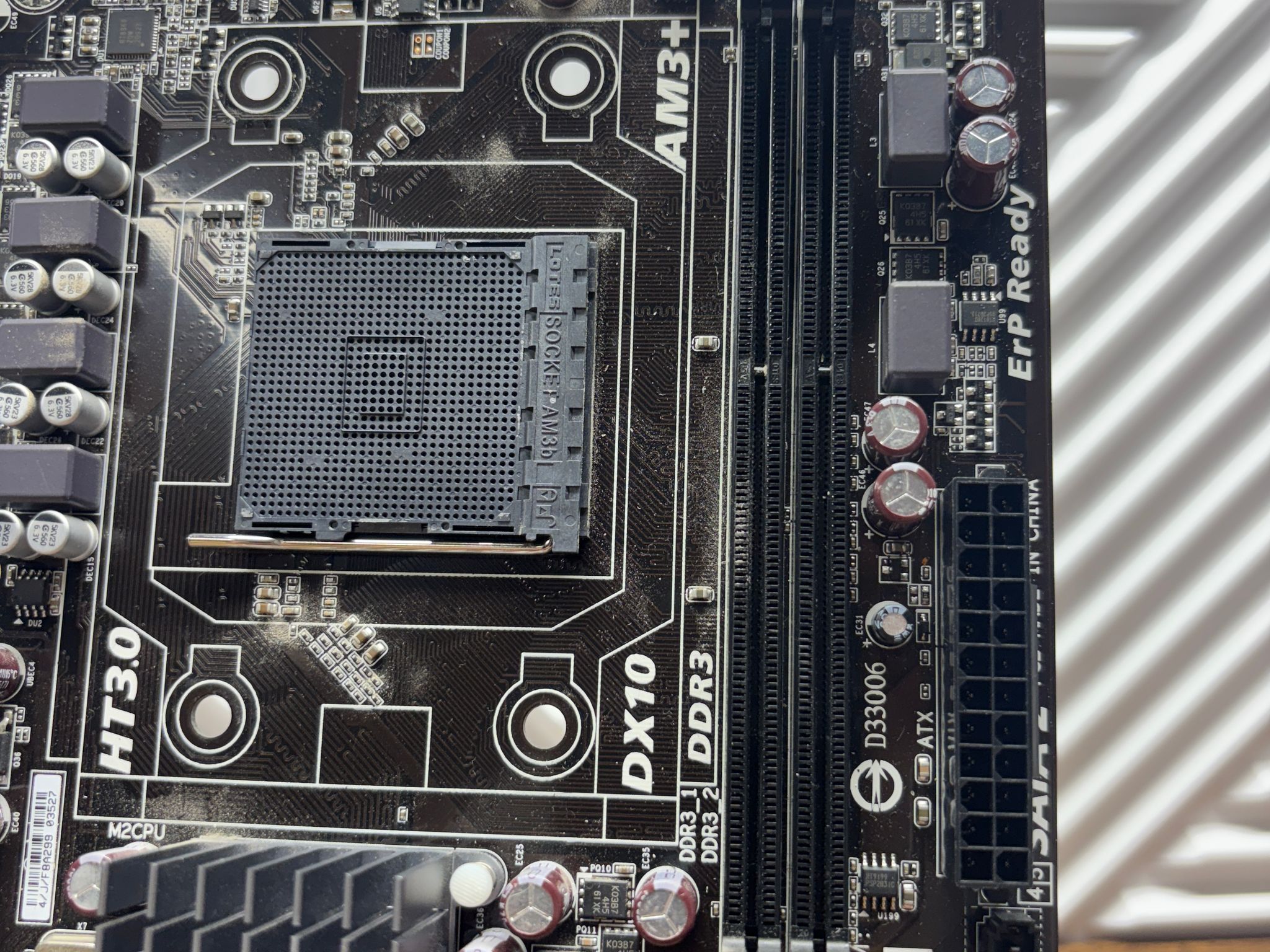 Gigabyte GA-78LMT-S2 Rev 1.2 AM3+ AMD DDR3 Micro ATX Motherboard