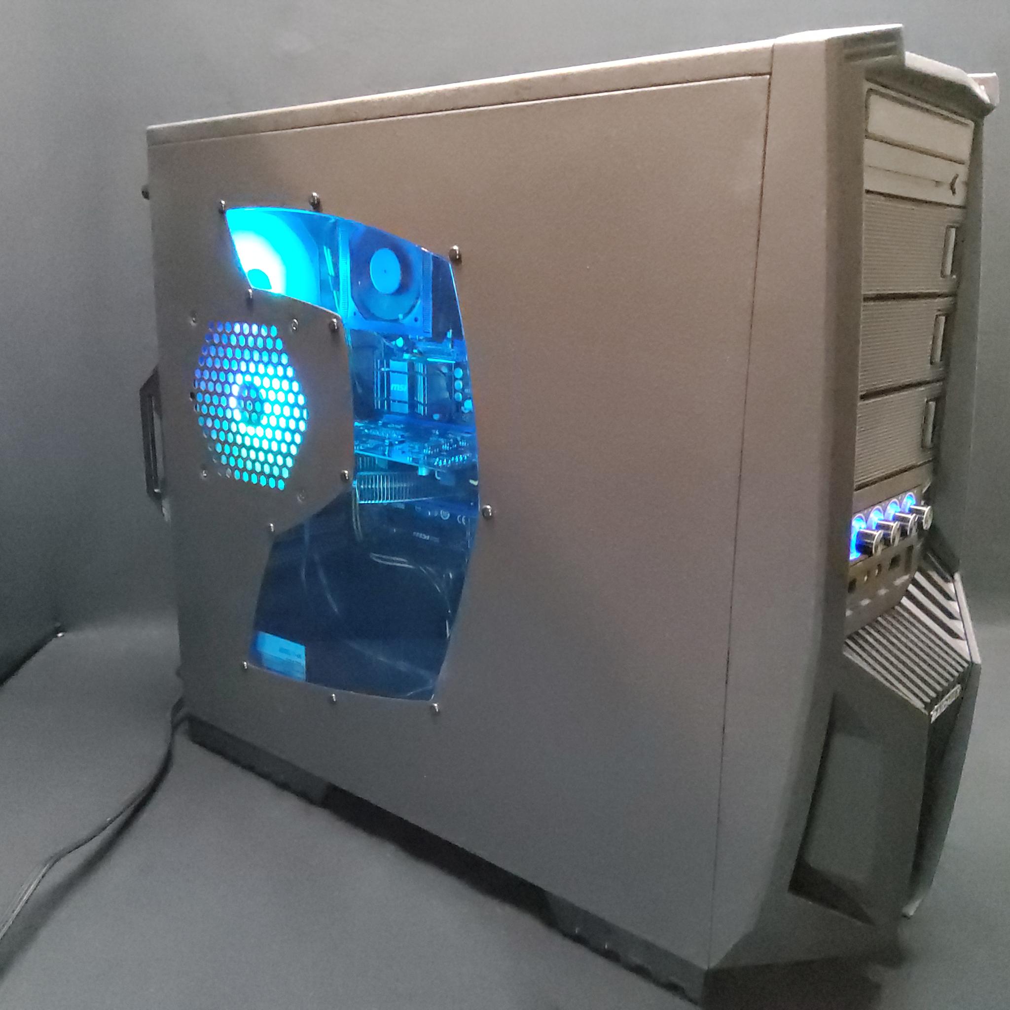 Retro Gaming PC and COD Modern Warfare boxed DVD