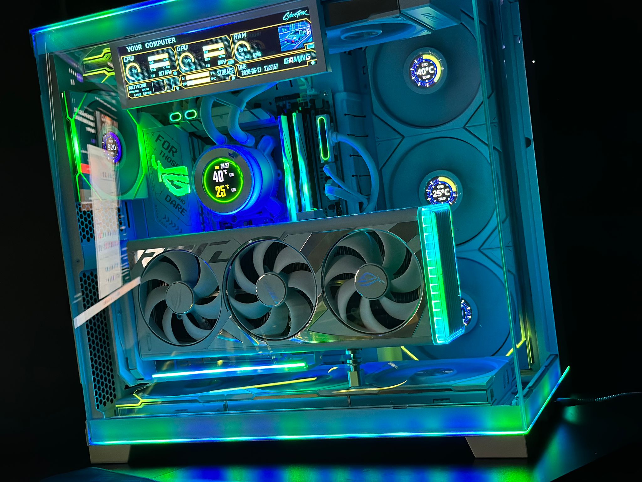 RTX 4090 Ryzen 9800X3D 64GB DDR5 4TB SSD Liquid Cooled White Build