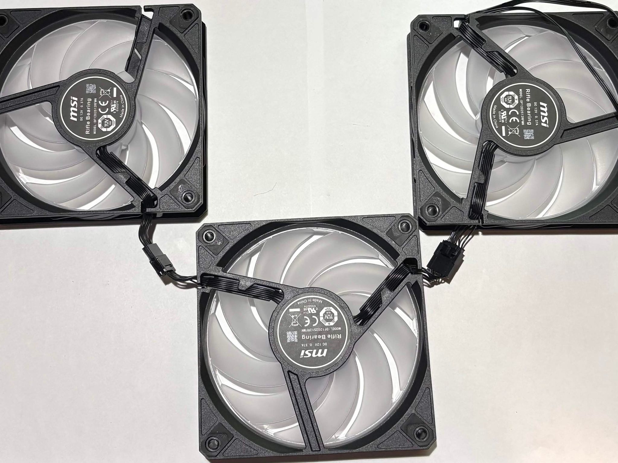 MSI 120mm ARGB PWM Case Fans 3-Pack – Daisy Chain – Tested Working