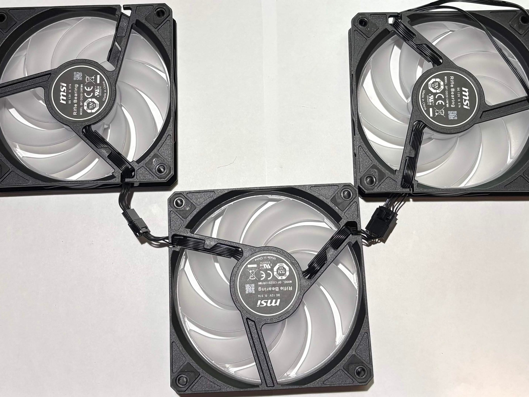 MSI 120mm ARGB PWM Case Fans 3-Pack – Daisy Chain – Tested Working