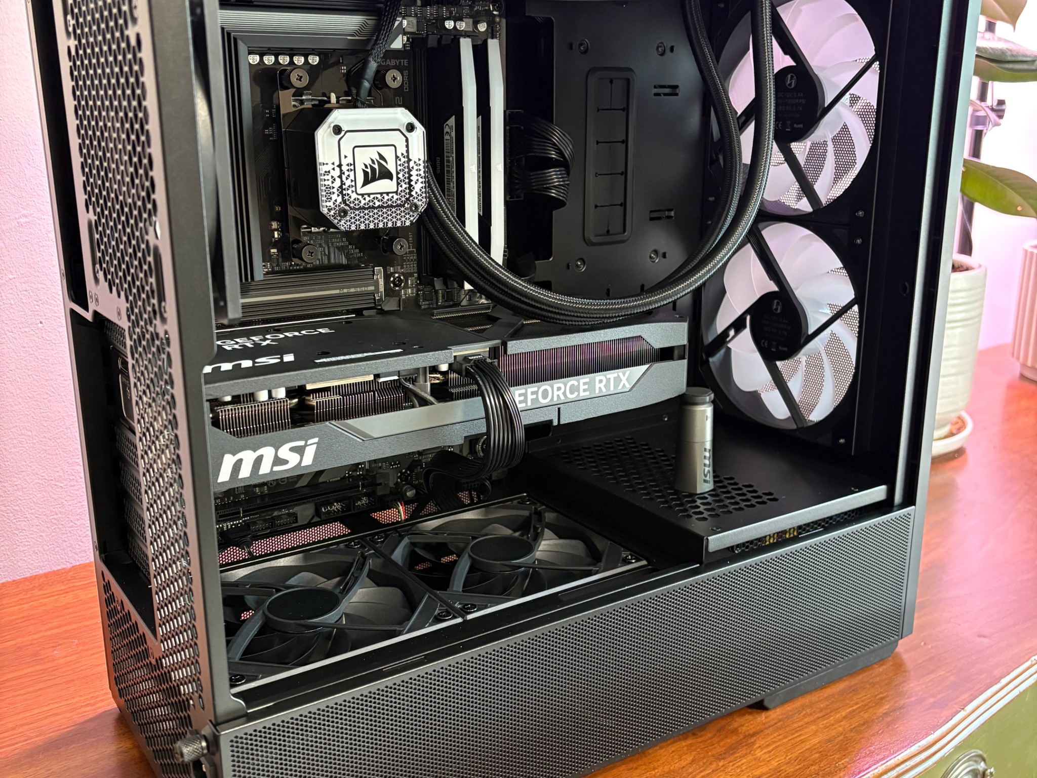 RTX 5070TI | Ryzen 7 9700X | 32GB DDR5 | 2TB SSD | 850W Gold PSU | ARGB Fans | AIO | Lancool 207