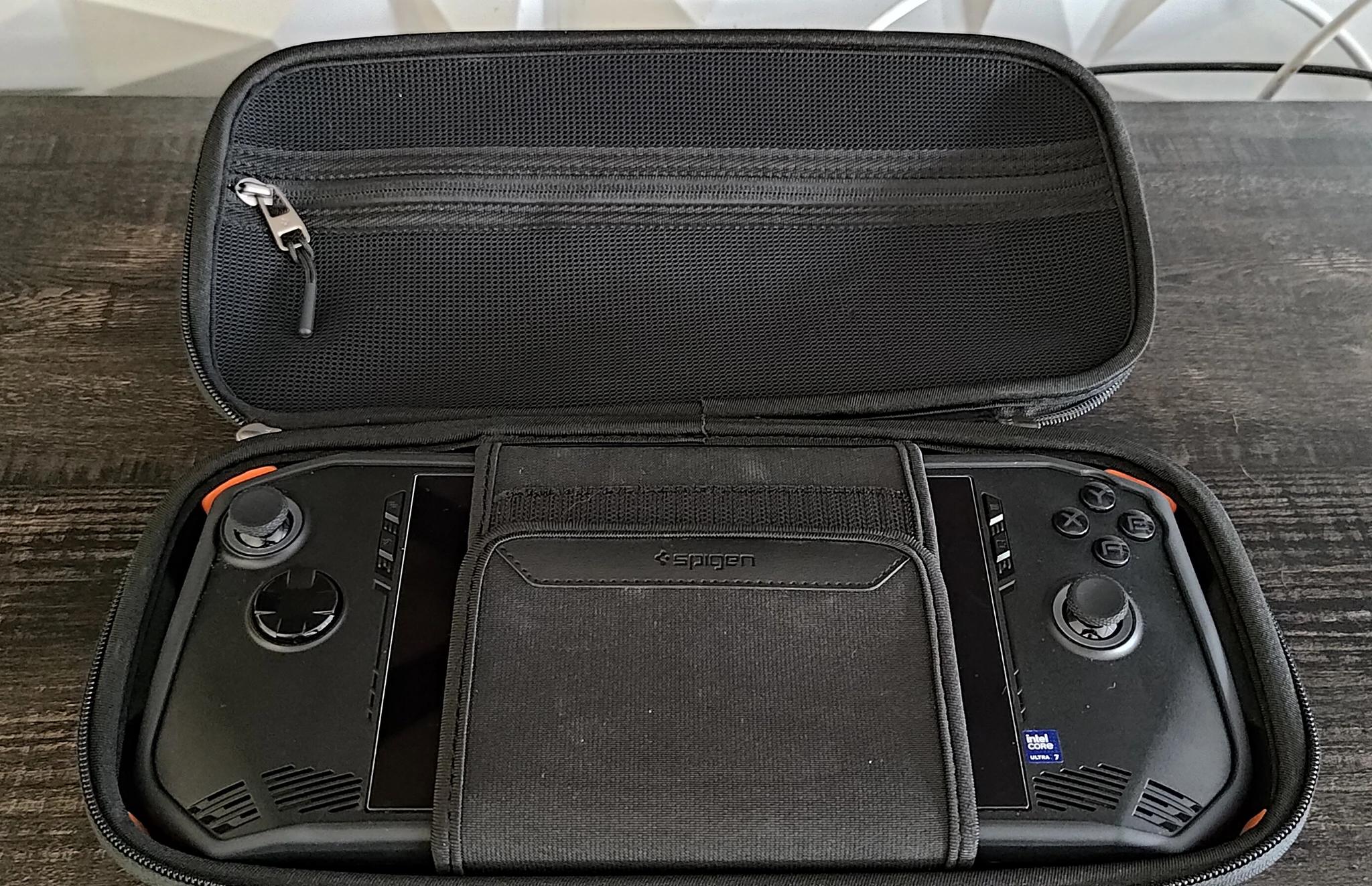 MSI Claw A1M Intel 155H | 1TB SSD | Carry Case