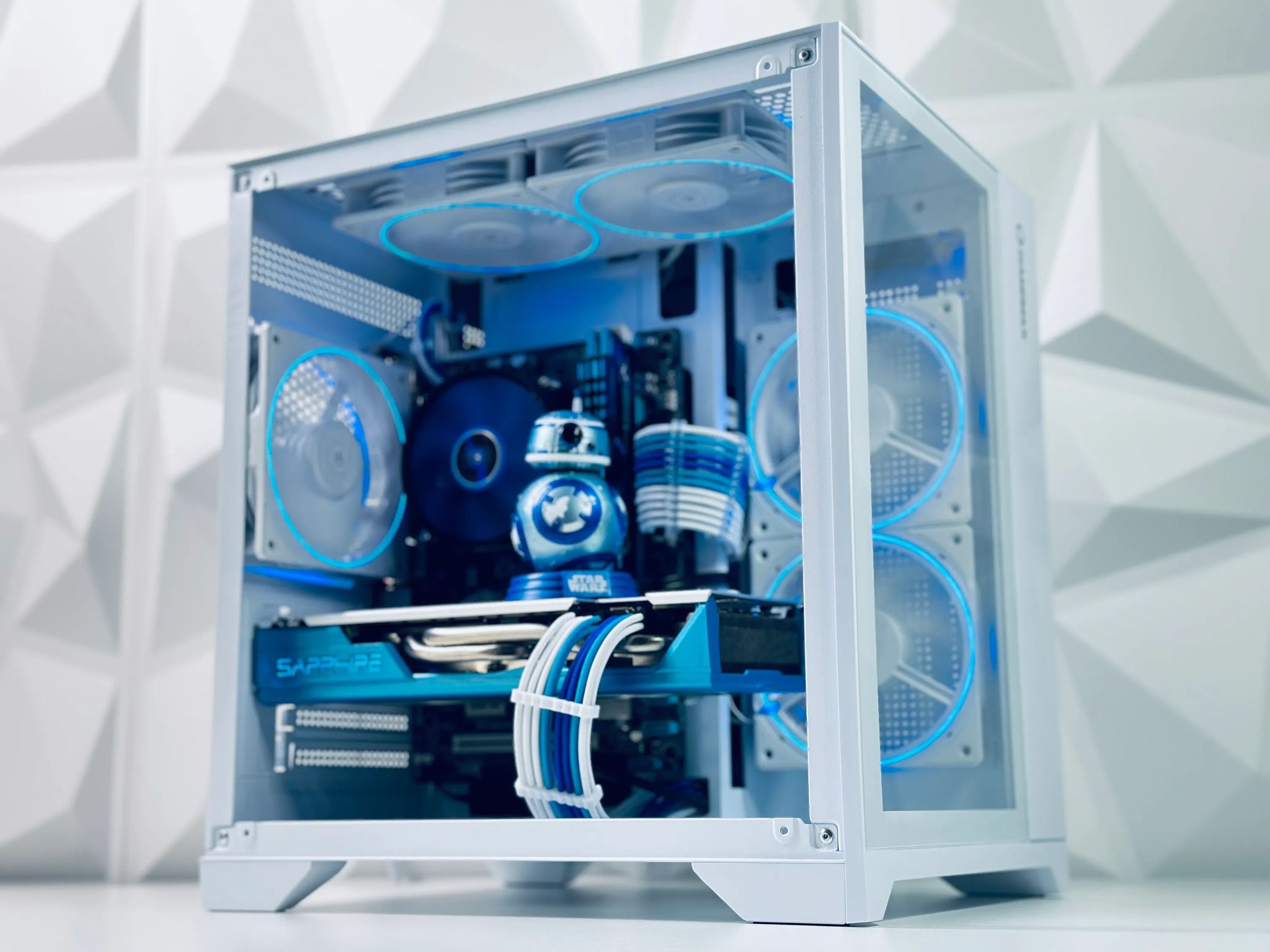 🤍🤖☃️BB-8 Gaming PC-AMD RX 580 8GB❄️Intel Core i7 3770❄️16GB DDR3 1600MHZ❄️512GB SSD