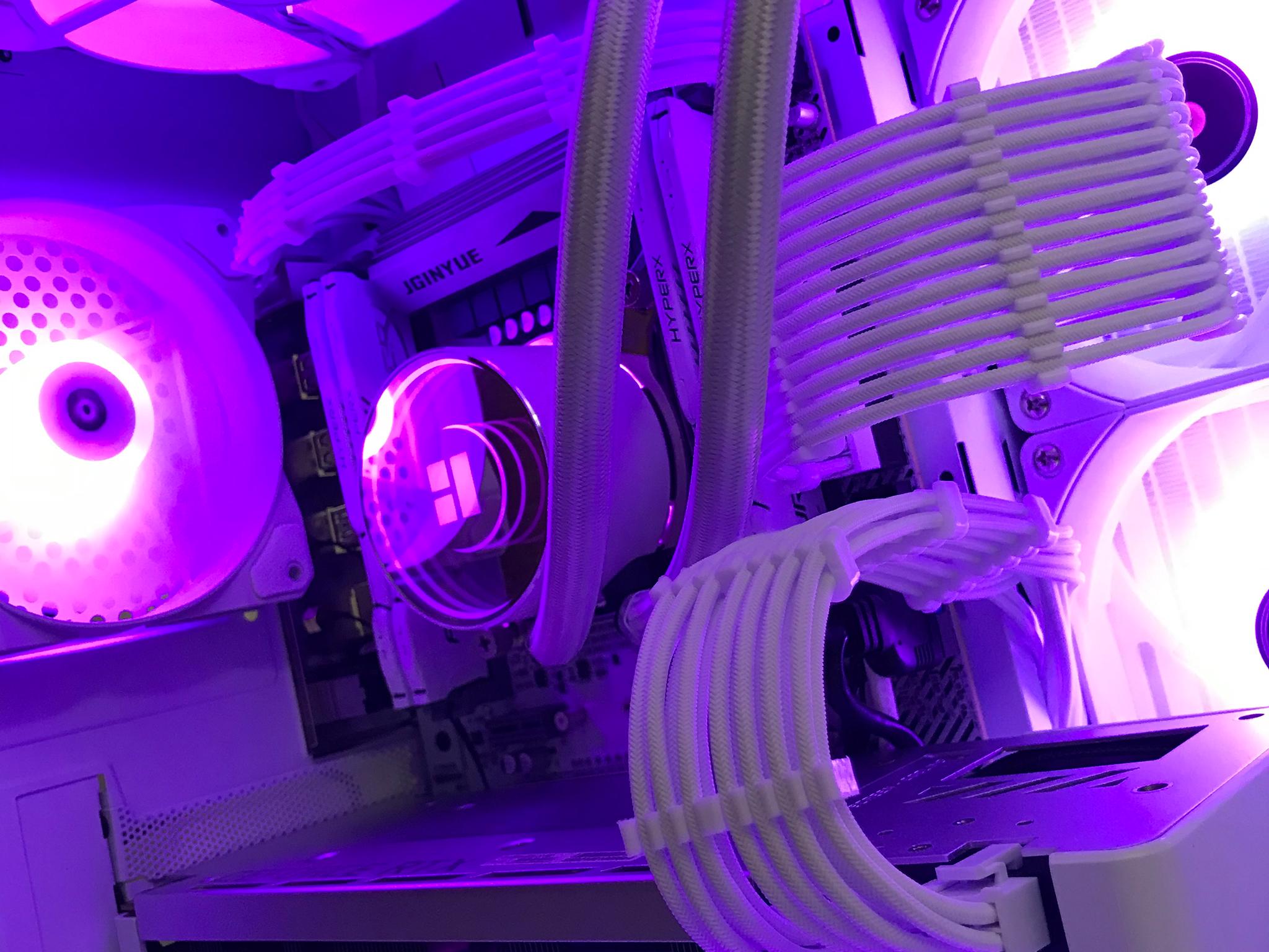 i9xeon 18c/36t 128GB RTX 3070 8GB 1TB NVMe RGB Streaming/Gaming/ContentCreator PC Computer
