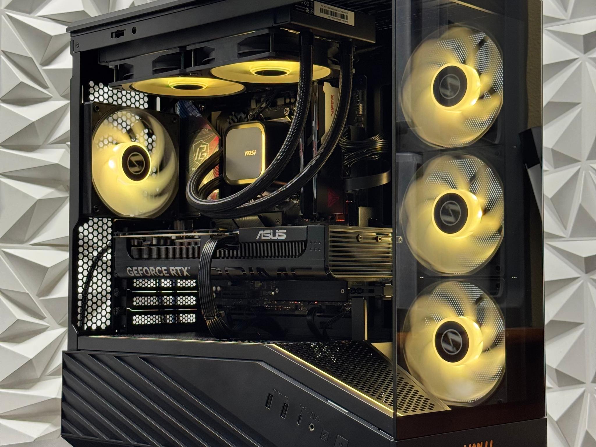 RTX 5070 / Ryzen 7 7700x / 32GB 6000MHz CL30 / 1TB storage / B850M / Windows 11 Pro